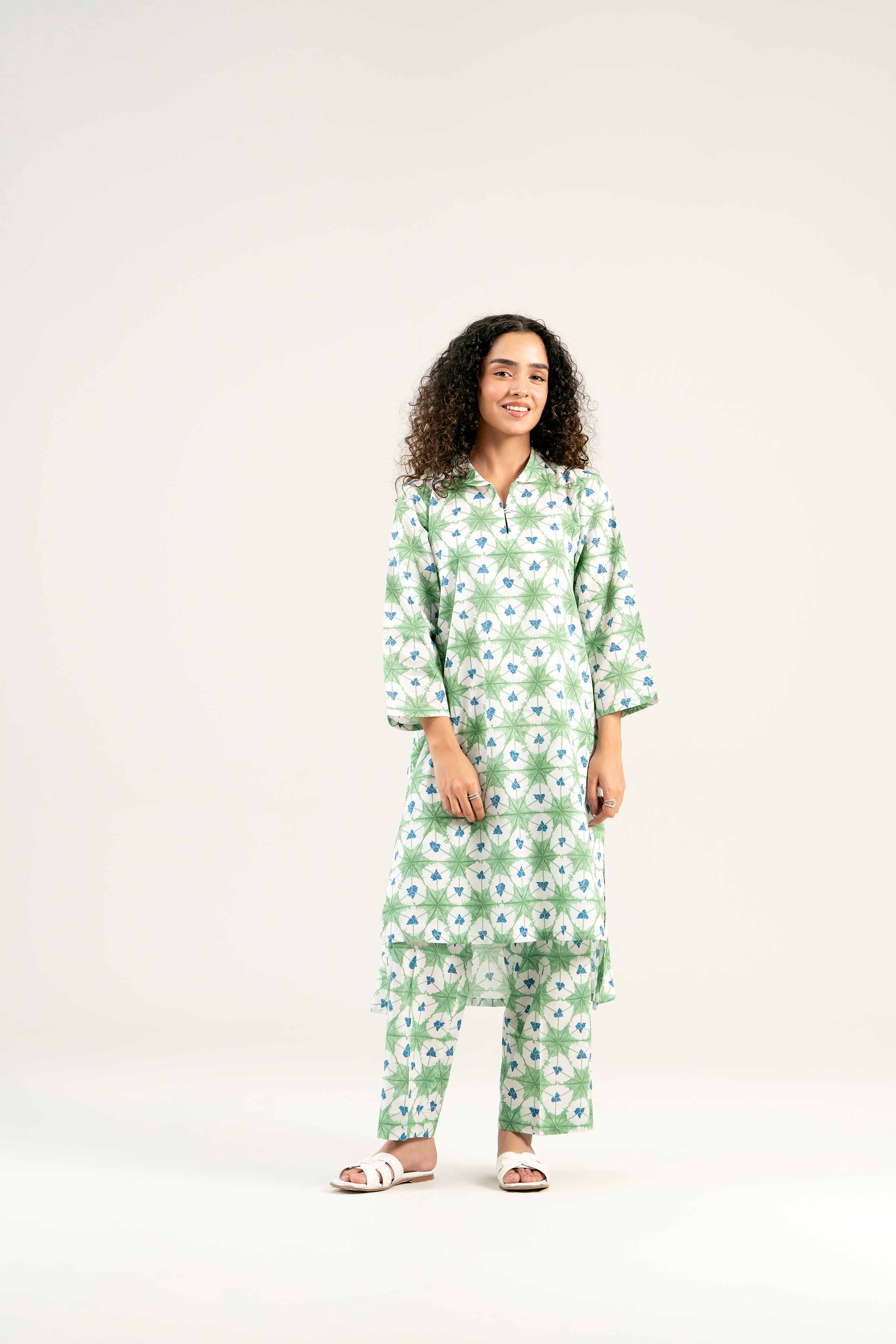 2 Piece - Printed Suit - PS25-02 - Image 3