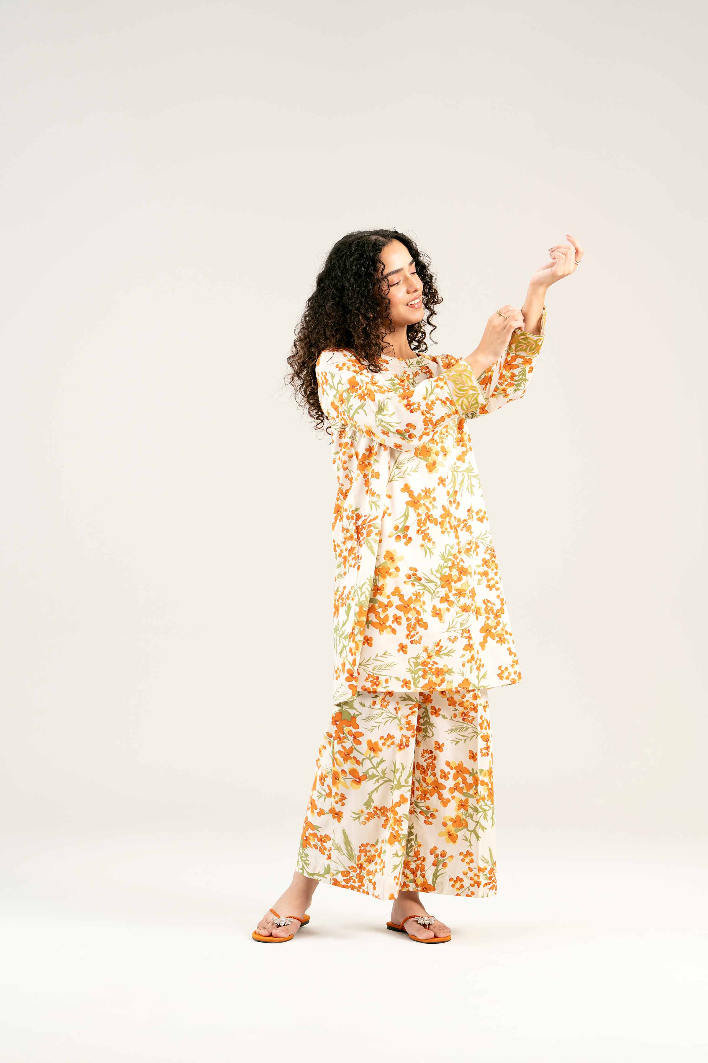 2 Piece - Printed Embroidered Suit - PS25-13 - Image 5