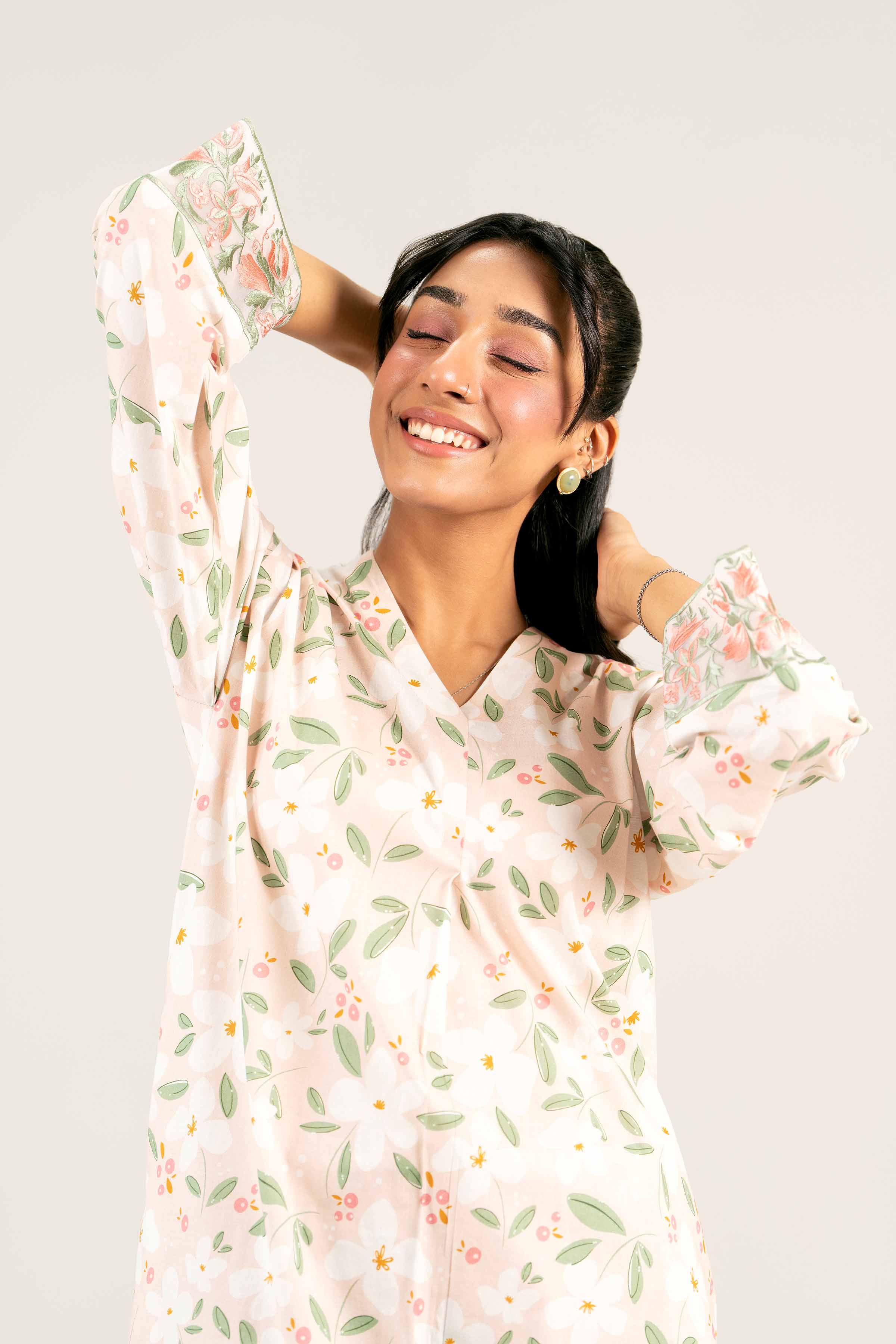 2 Piece - Printed Embroidered Suit - PS25-23 - Image 4