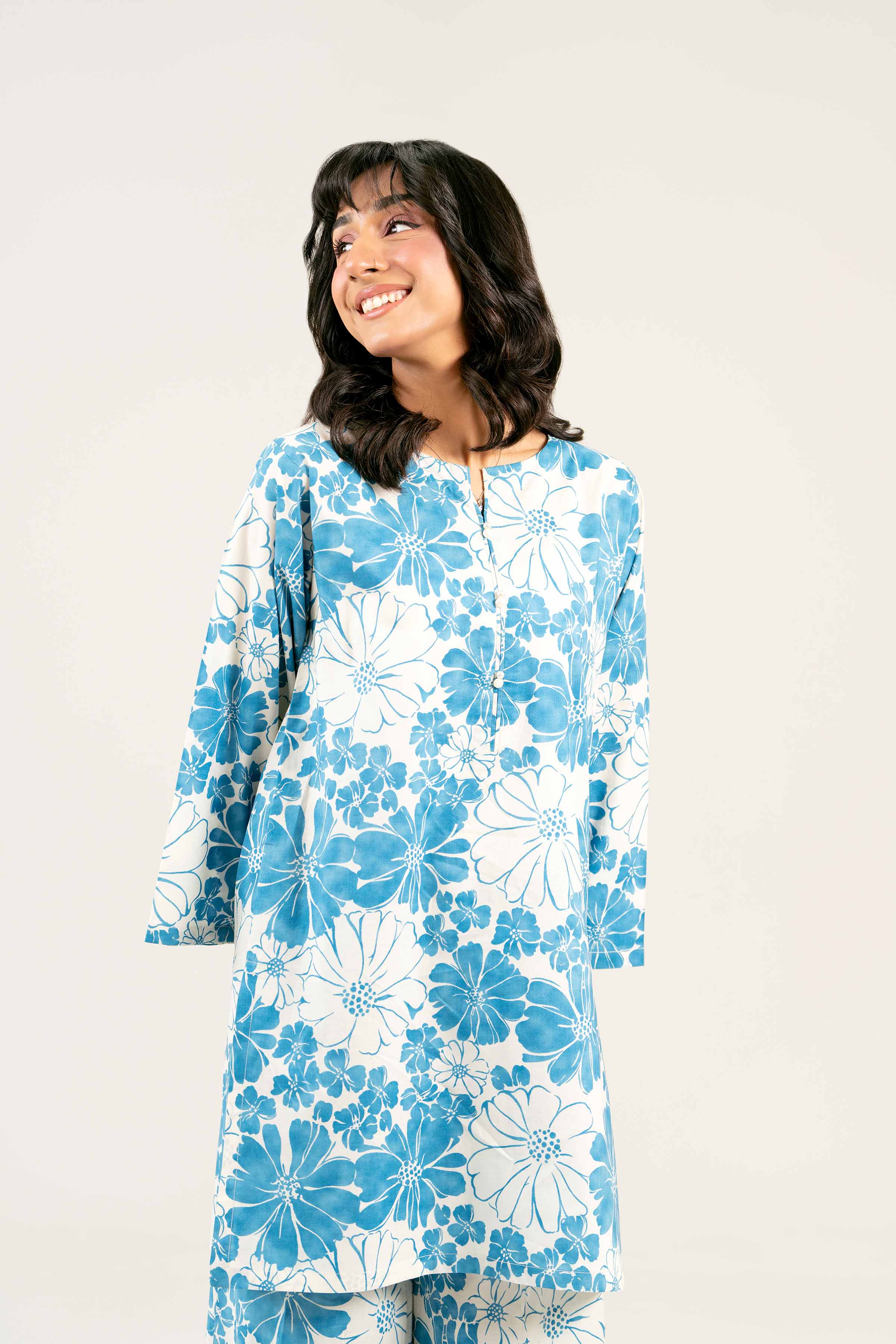 2 Piece - Printed Embroidered Suit - PS25-40 - Image 6