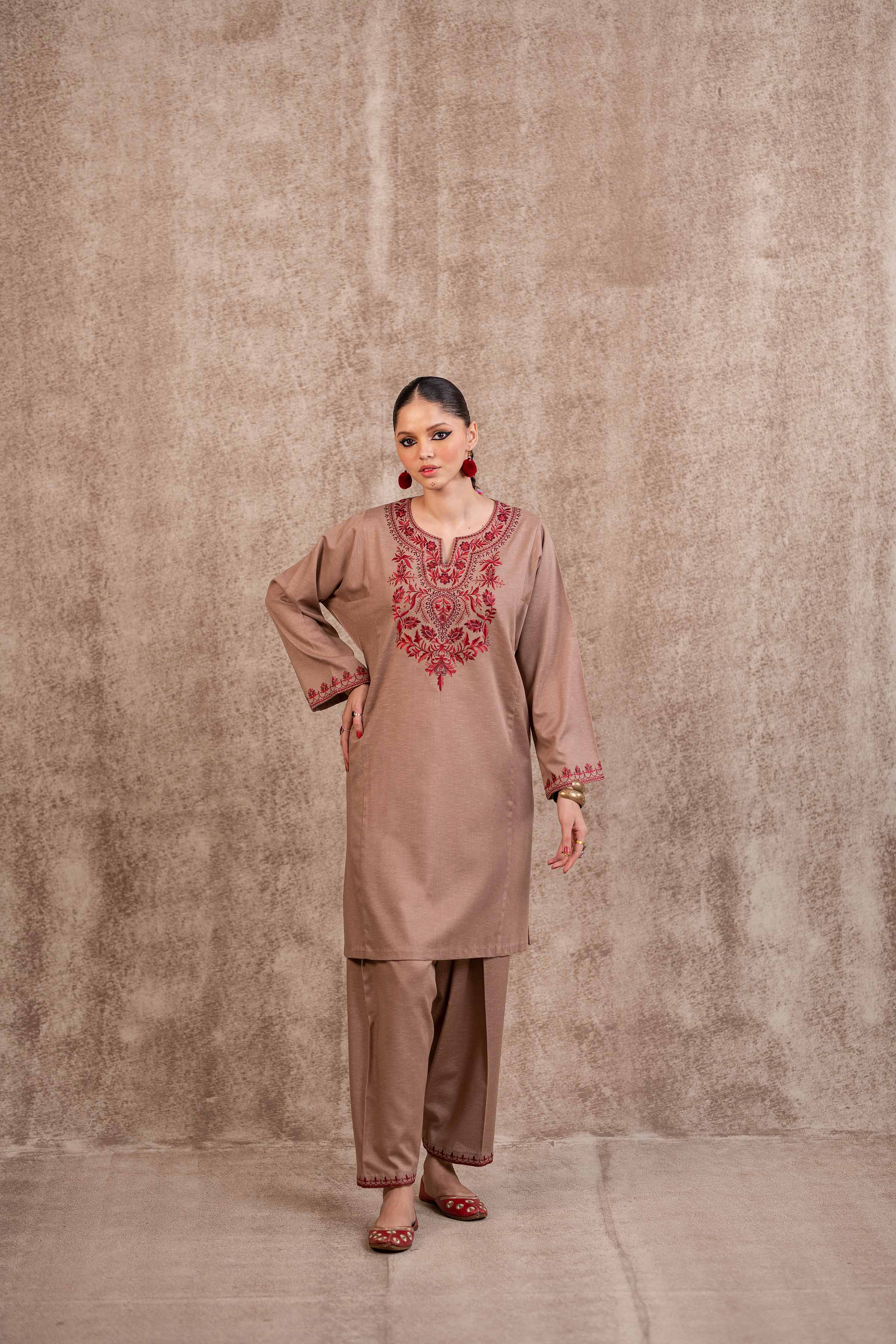 2 Piece - Embroidered Suit - PW23-21 - Image 4