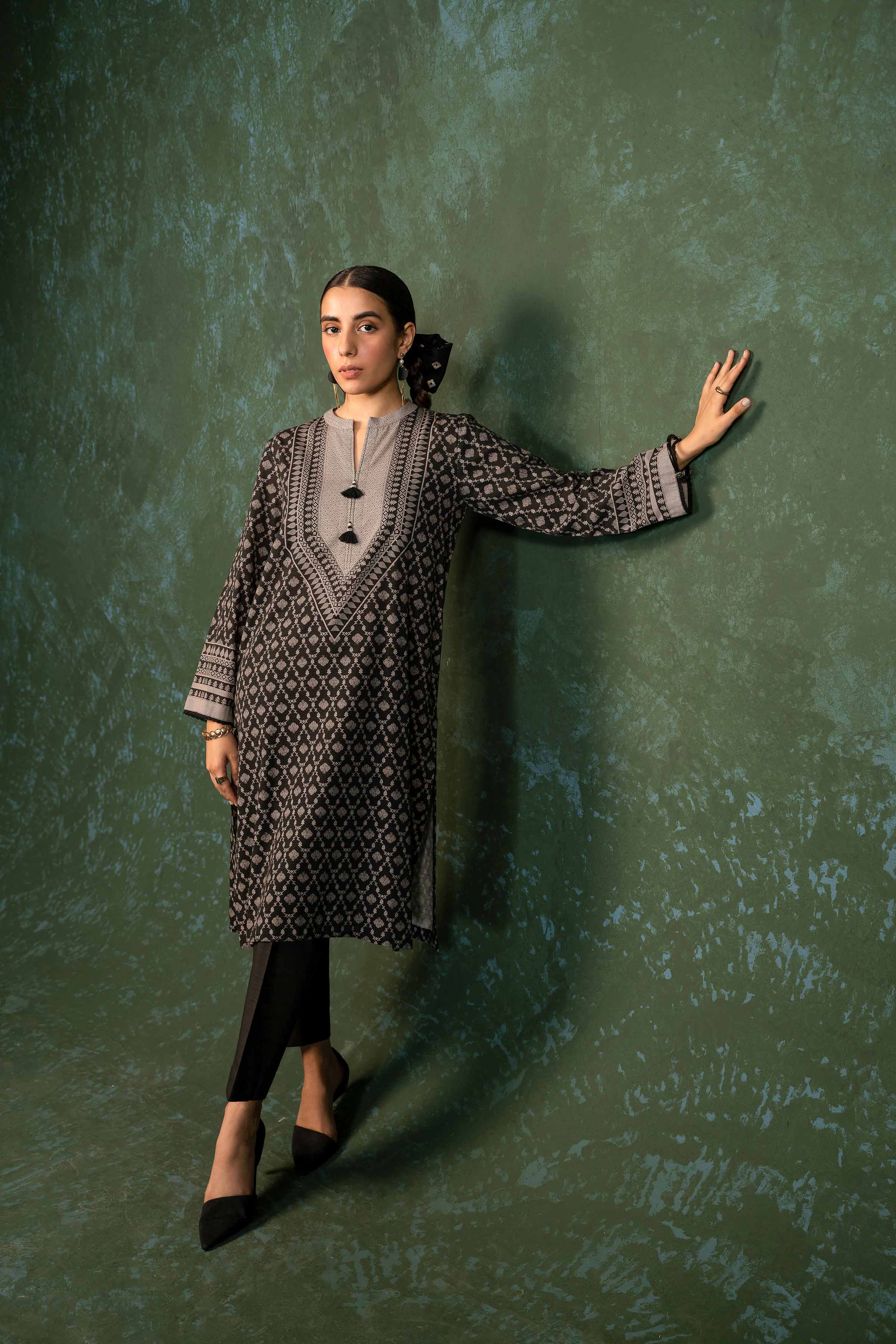 2 Piece - Printed Suit - PW23-218