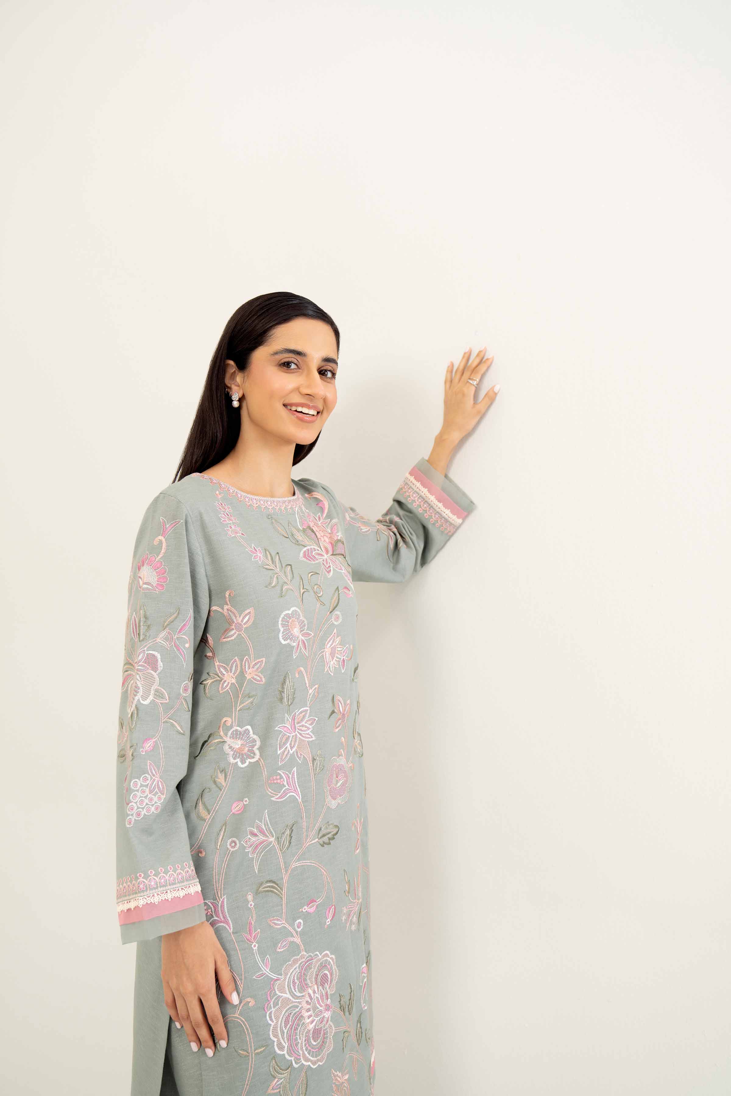 2 Piece - Embroidered Suit - PW24-108 - Image 7