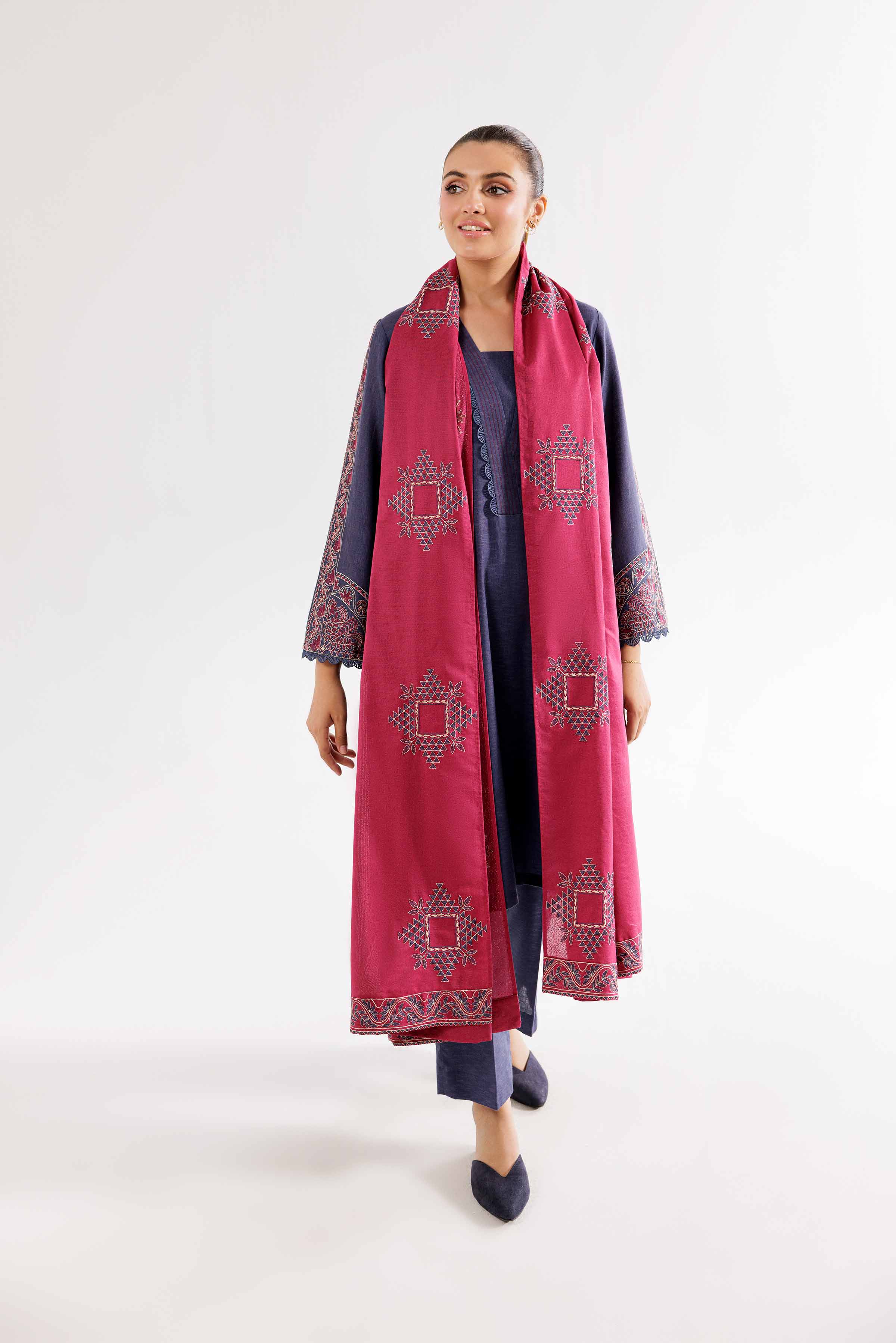 3 piece - Embroidered Suit - PW24-171 - Image 4
