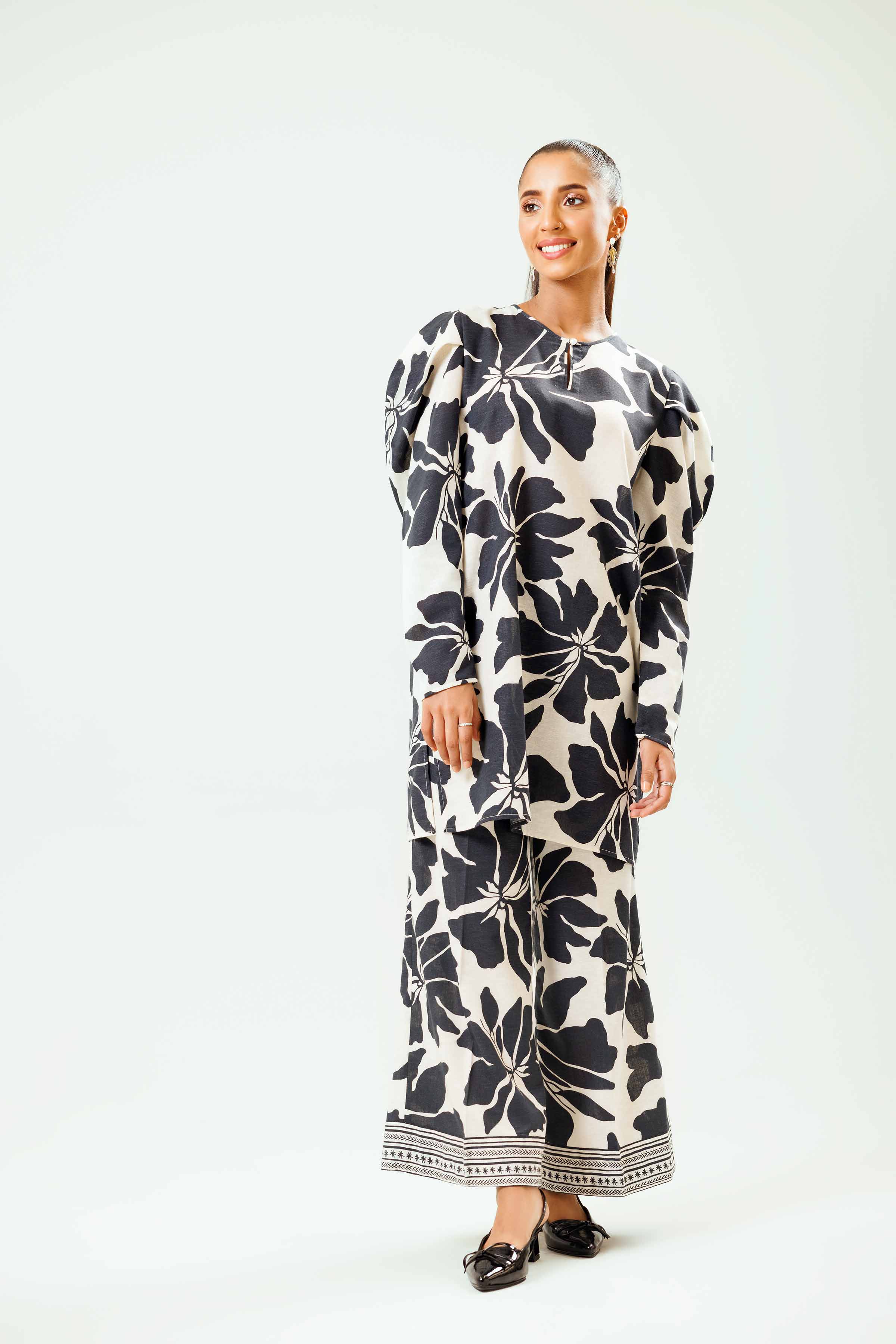 2 Piece - Printed Suit - PW24-189 - Image 4