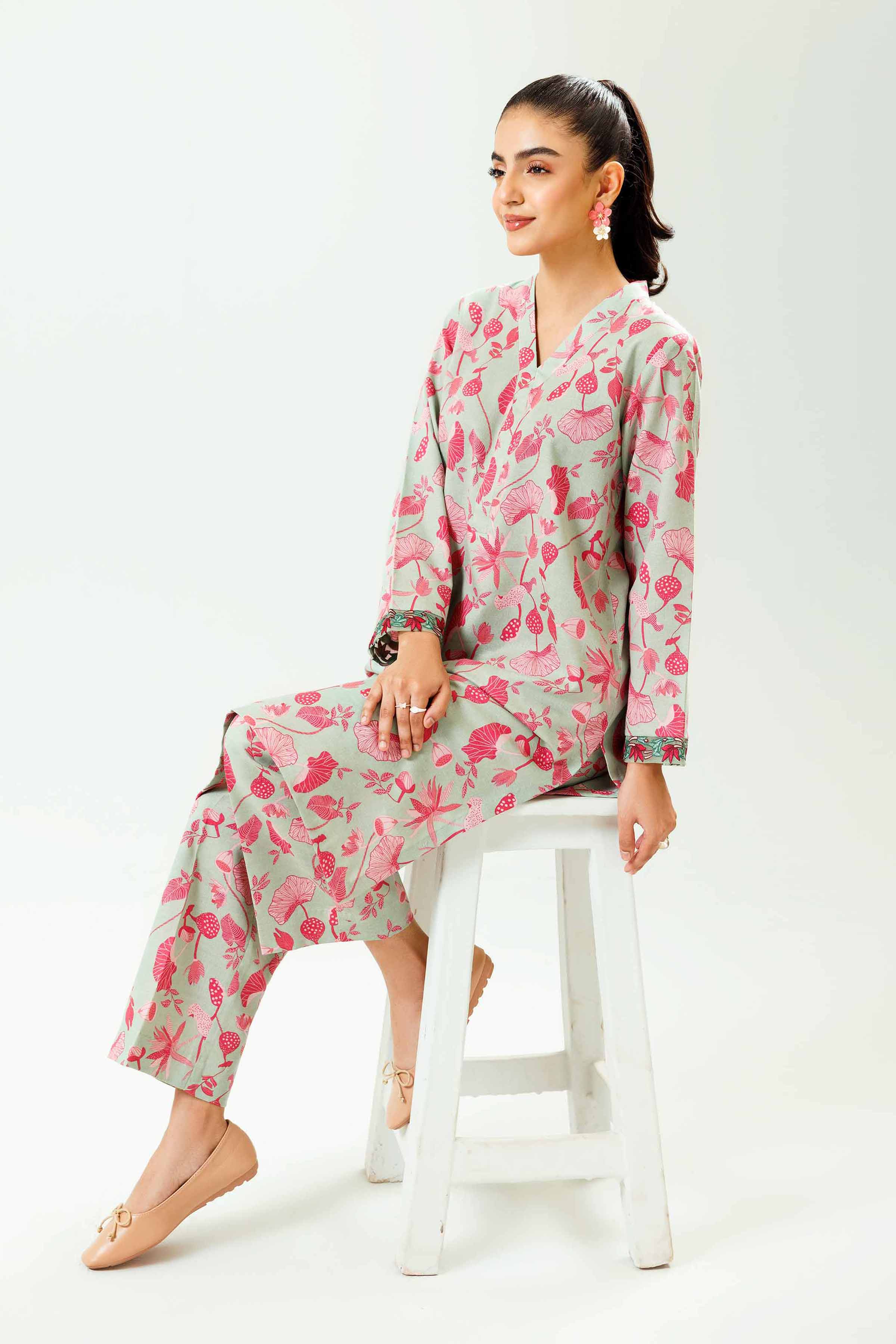 2 Piece - Printed Embroidered Suit - PW24-227 - Image 10