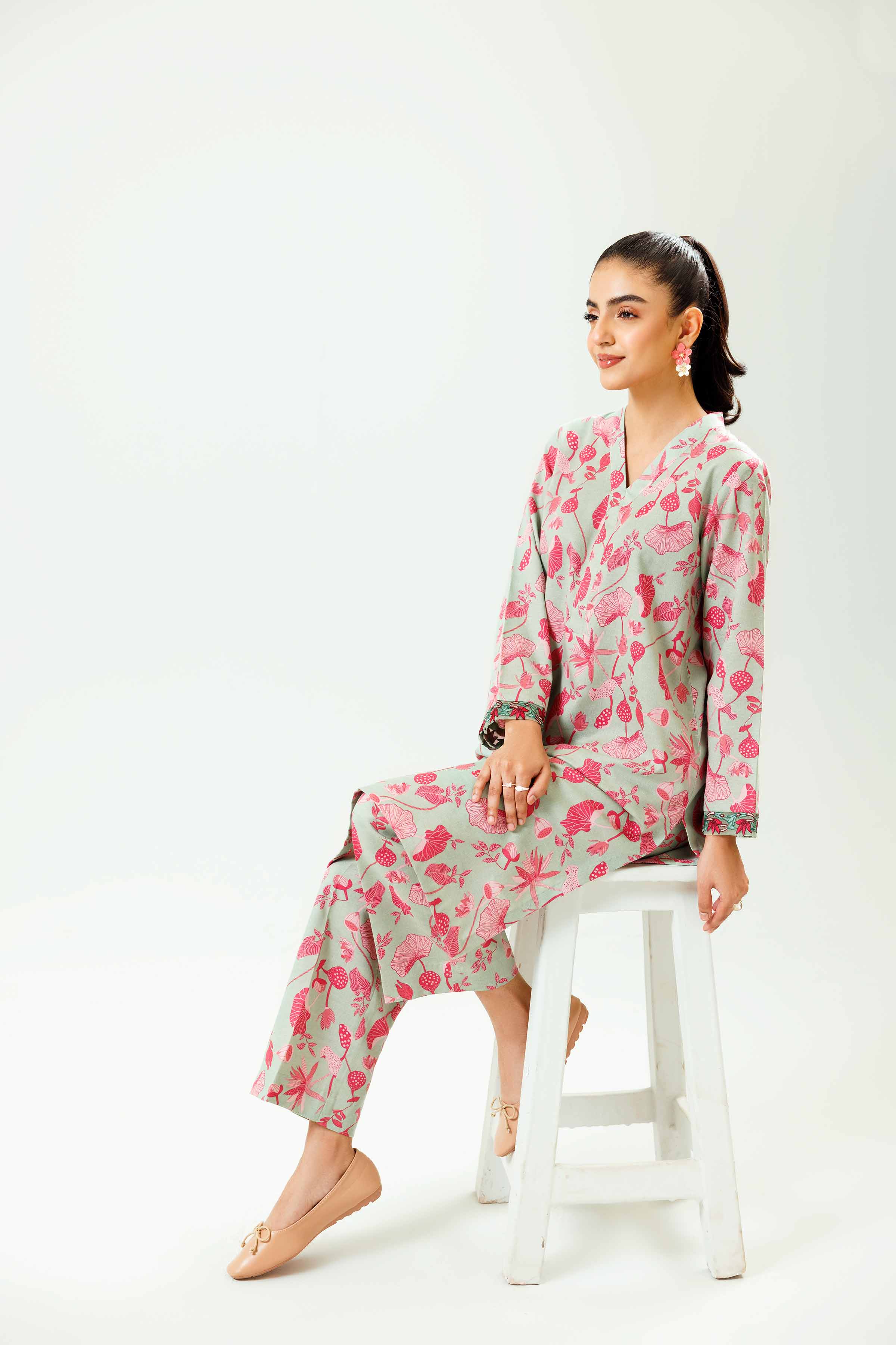2 Piece - Printed Embroidered Suit - PW24-227 - Image 11