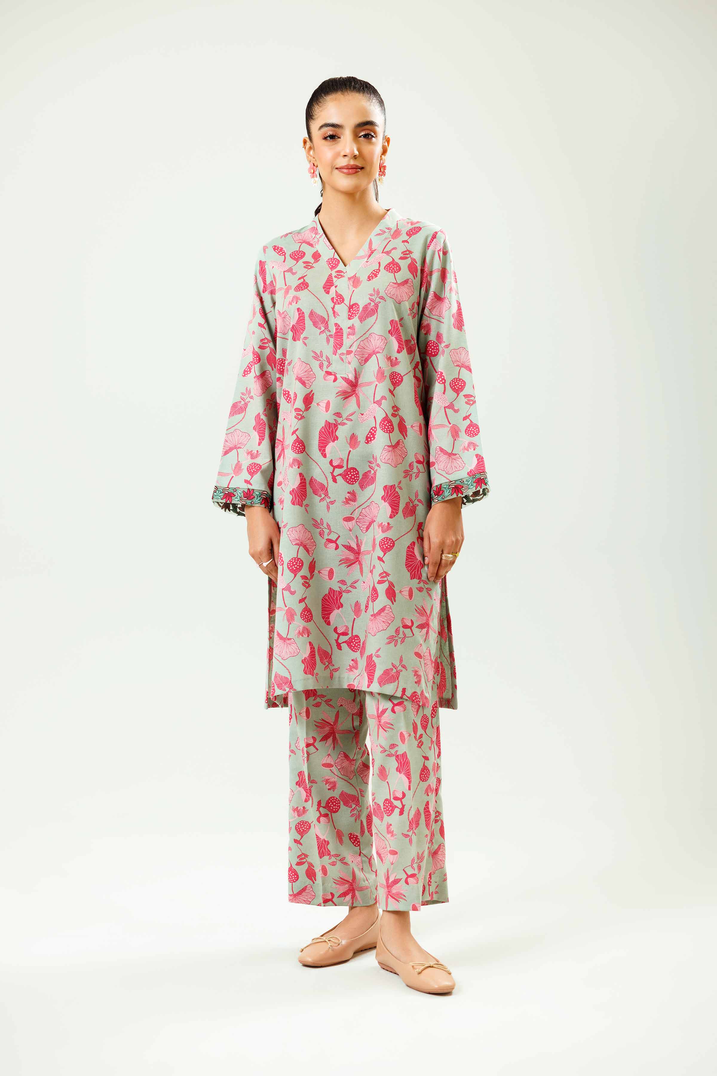 2 Piece - Printed Embroidered Suit - PW24-227 - Image 2
