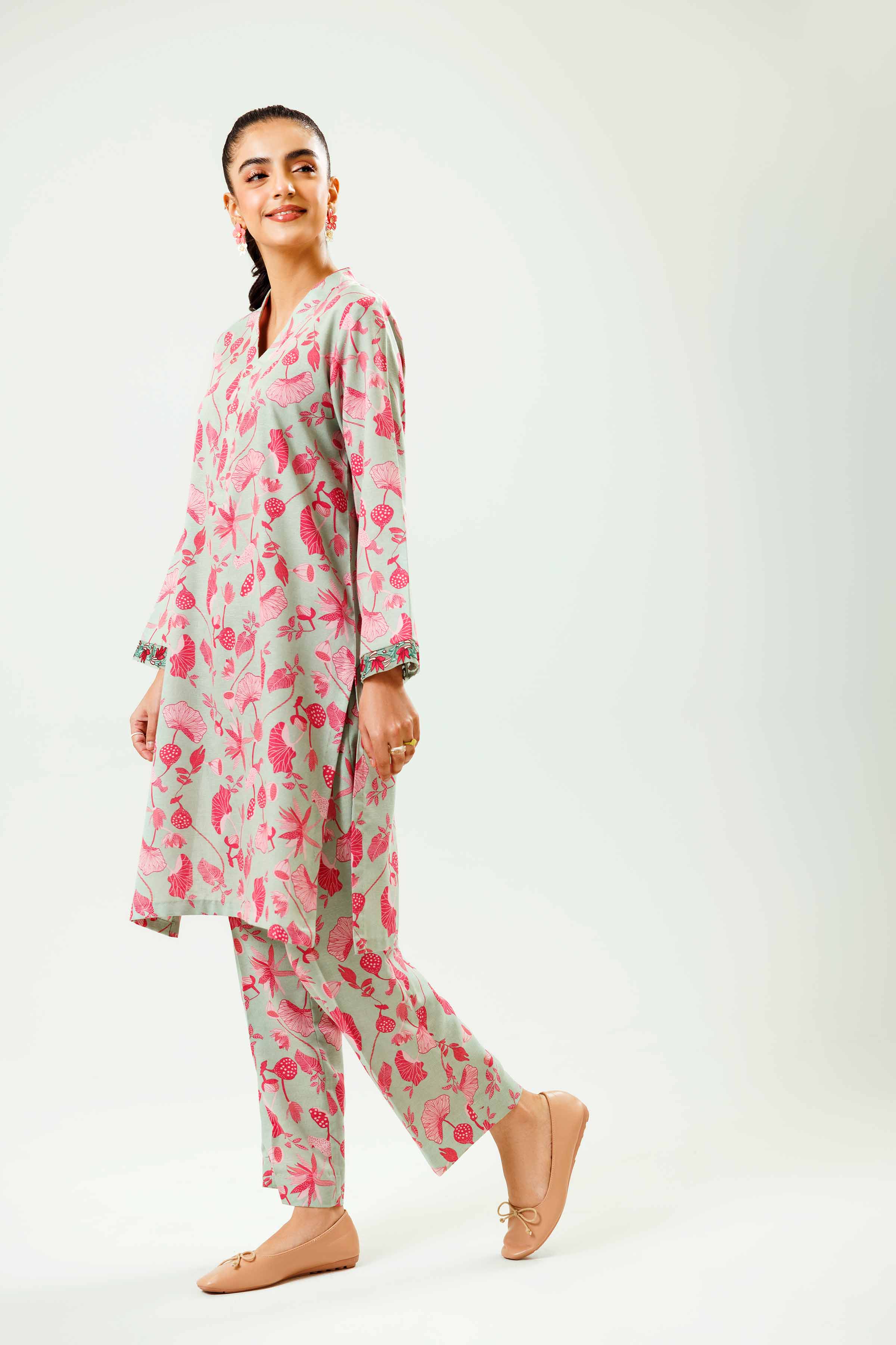 2 Piece - Printed Embroidered Suit - PW24-227 - Image 4
