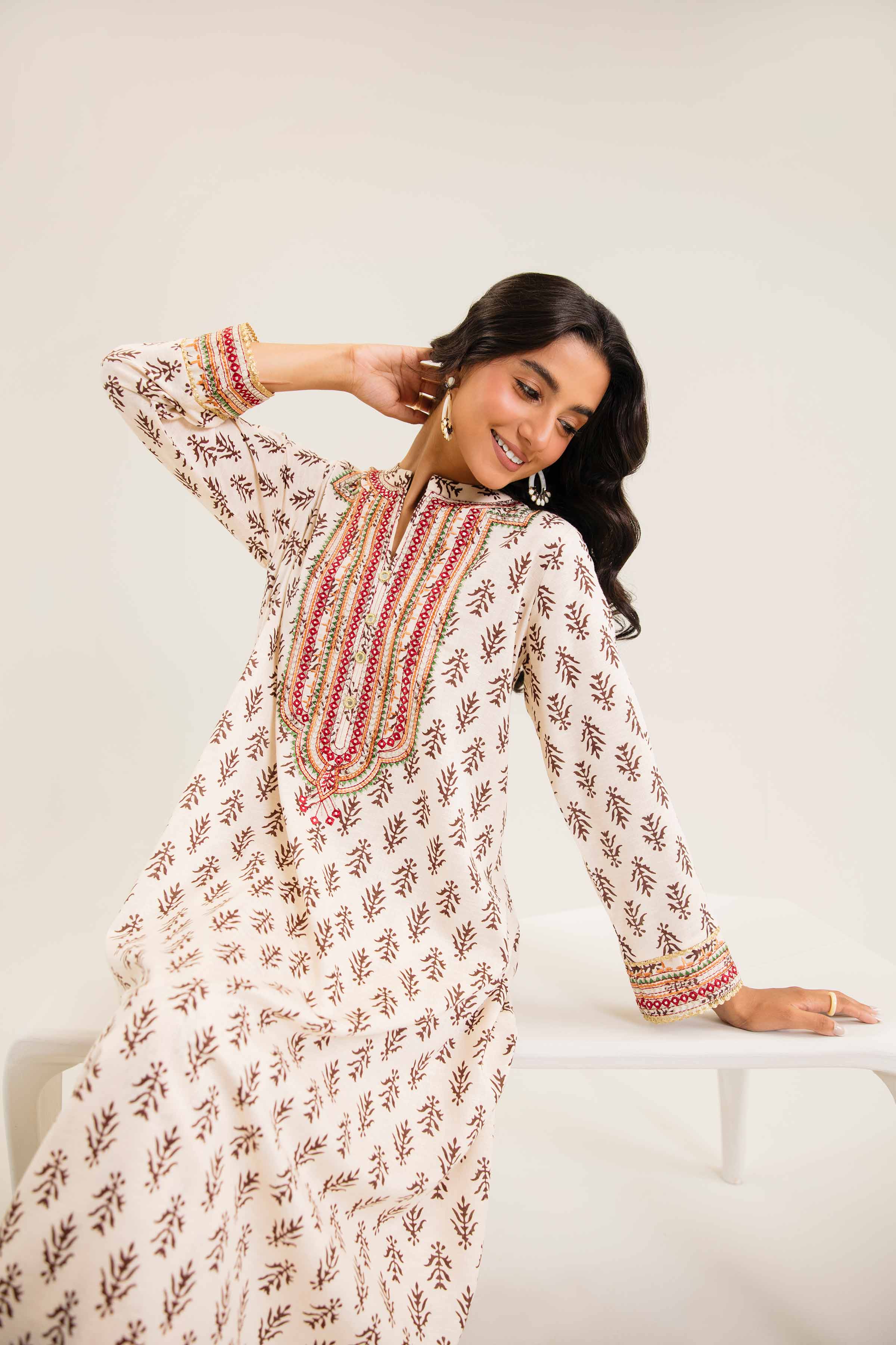 2 Piece - Printed Embroidered Suit - PW24-240 - Image 5