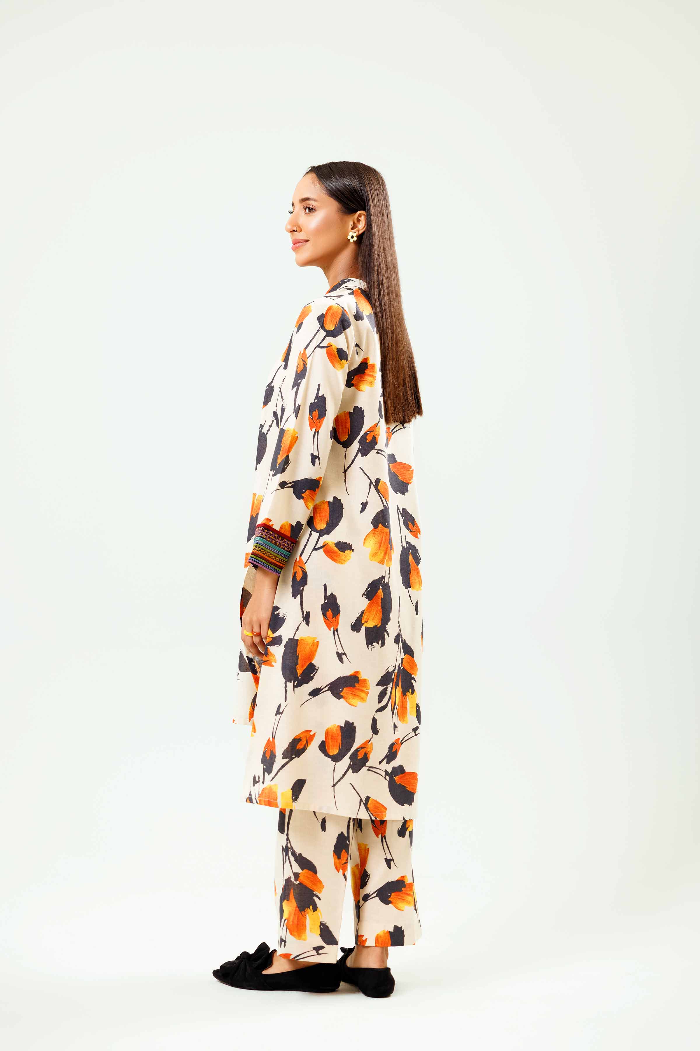 2 Piece - Printed Embroidered Suit - PW24-242 - Image 10