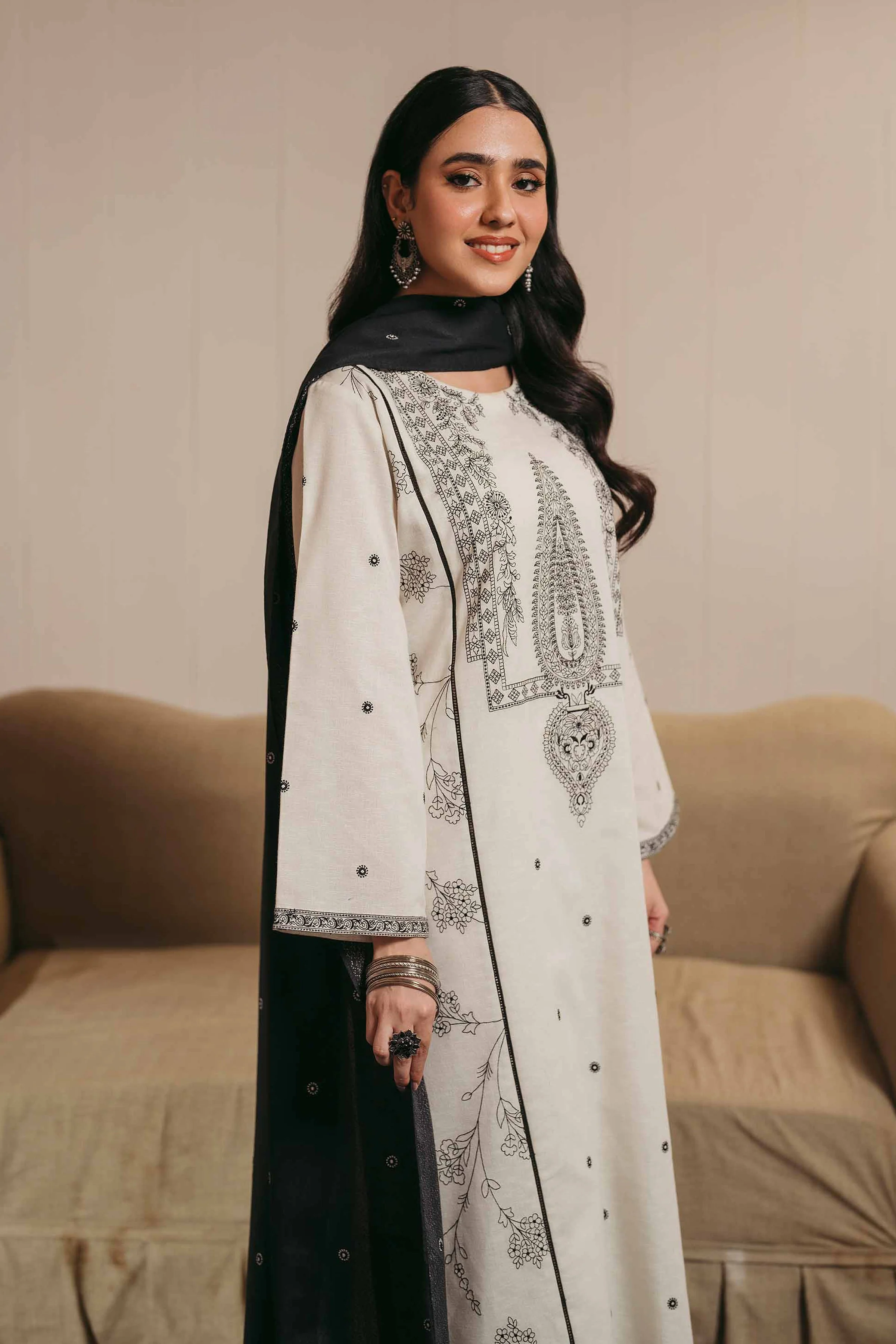 3 Piece - Embroidered Suit - PW24-263