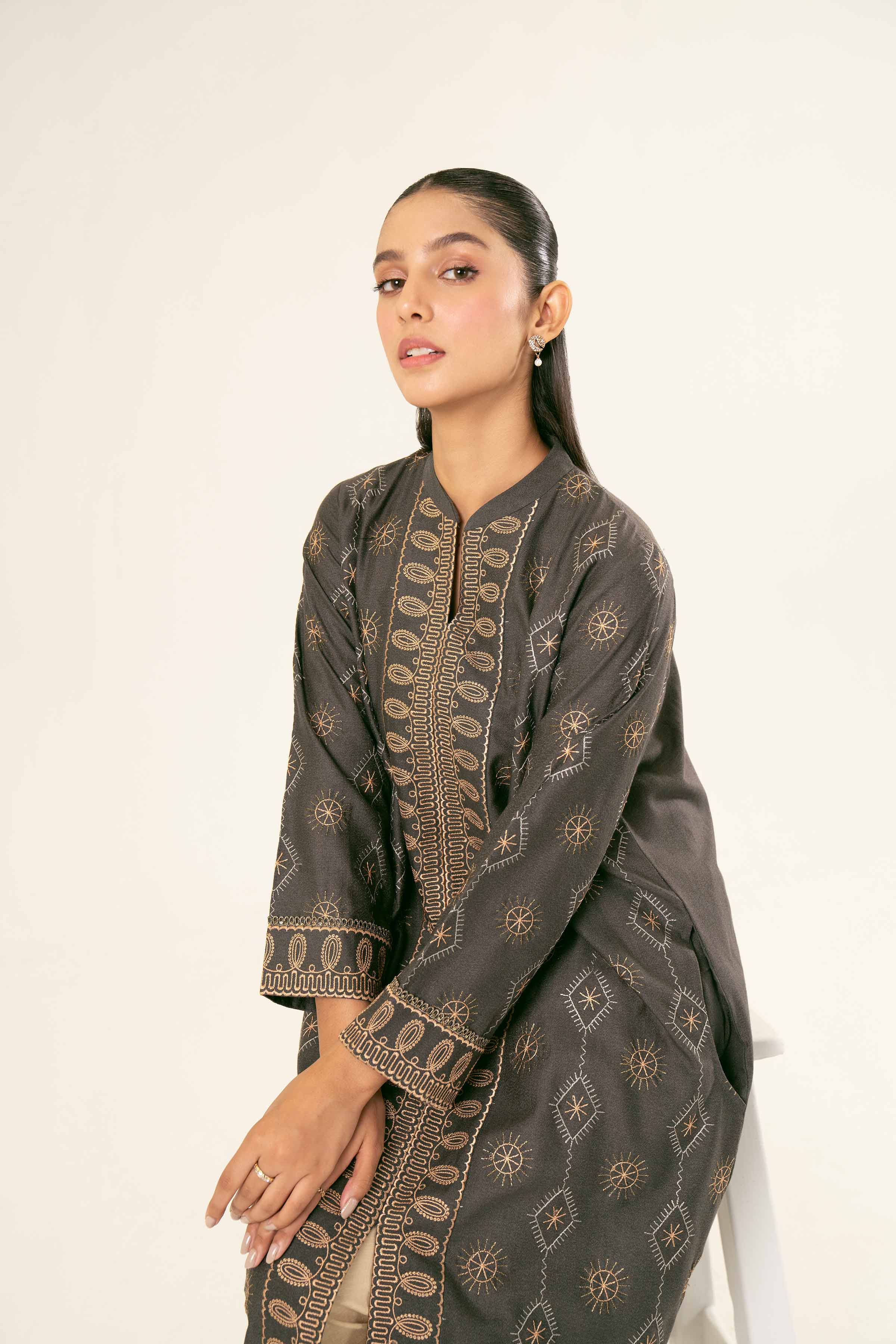 Embroidered Shirt - PW24-269 - Image 9