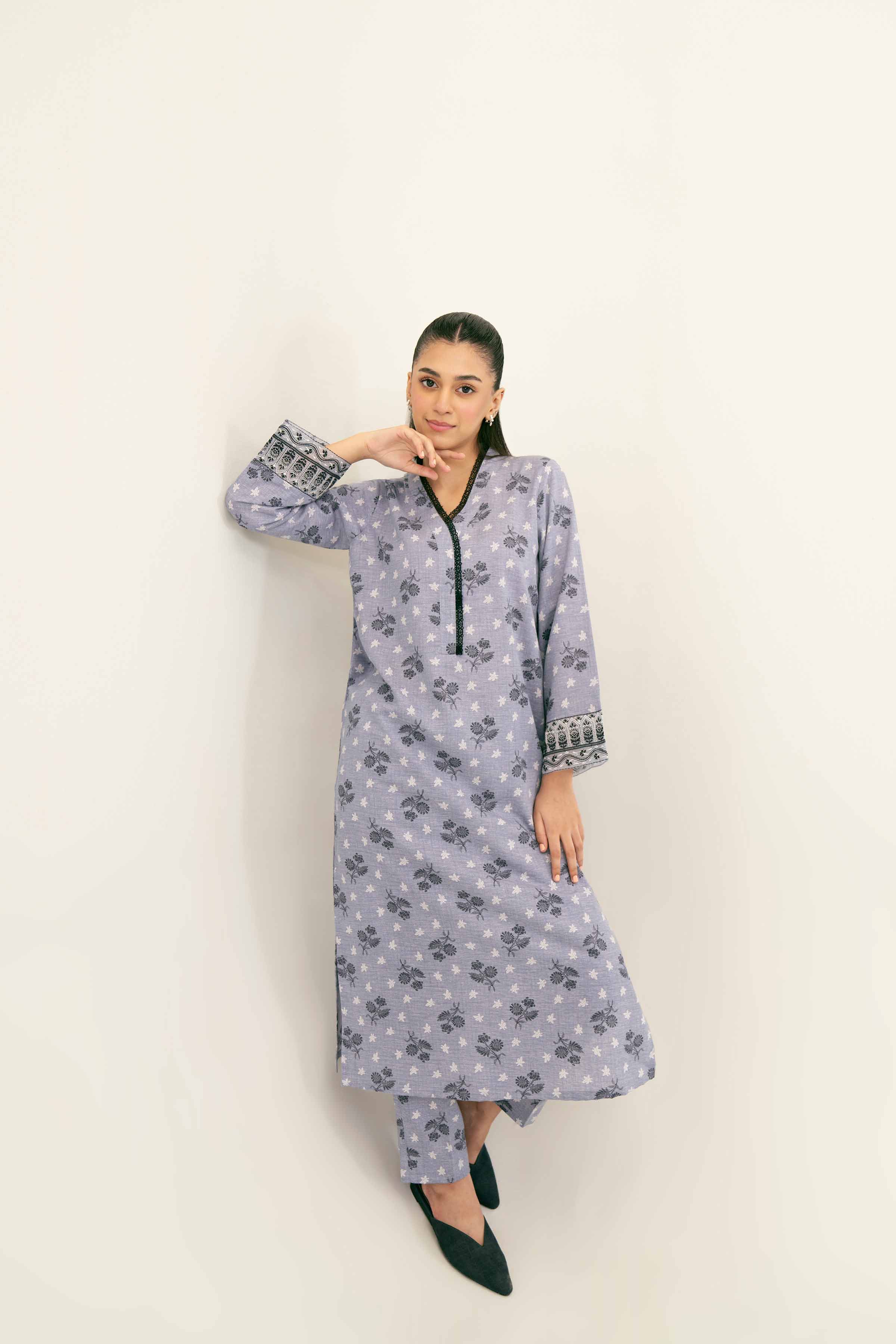 2 Piece - Printed Embroidered Suit - PW24-279 - Image 6