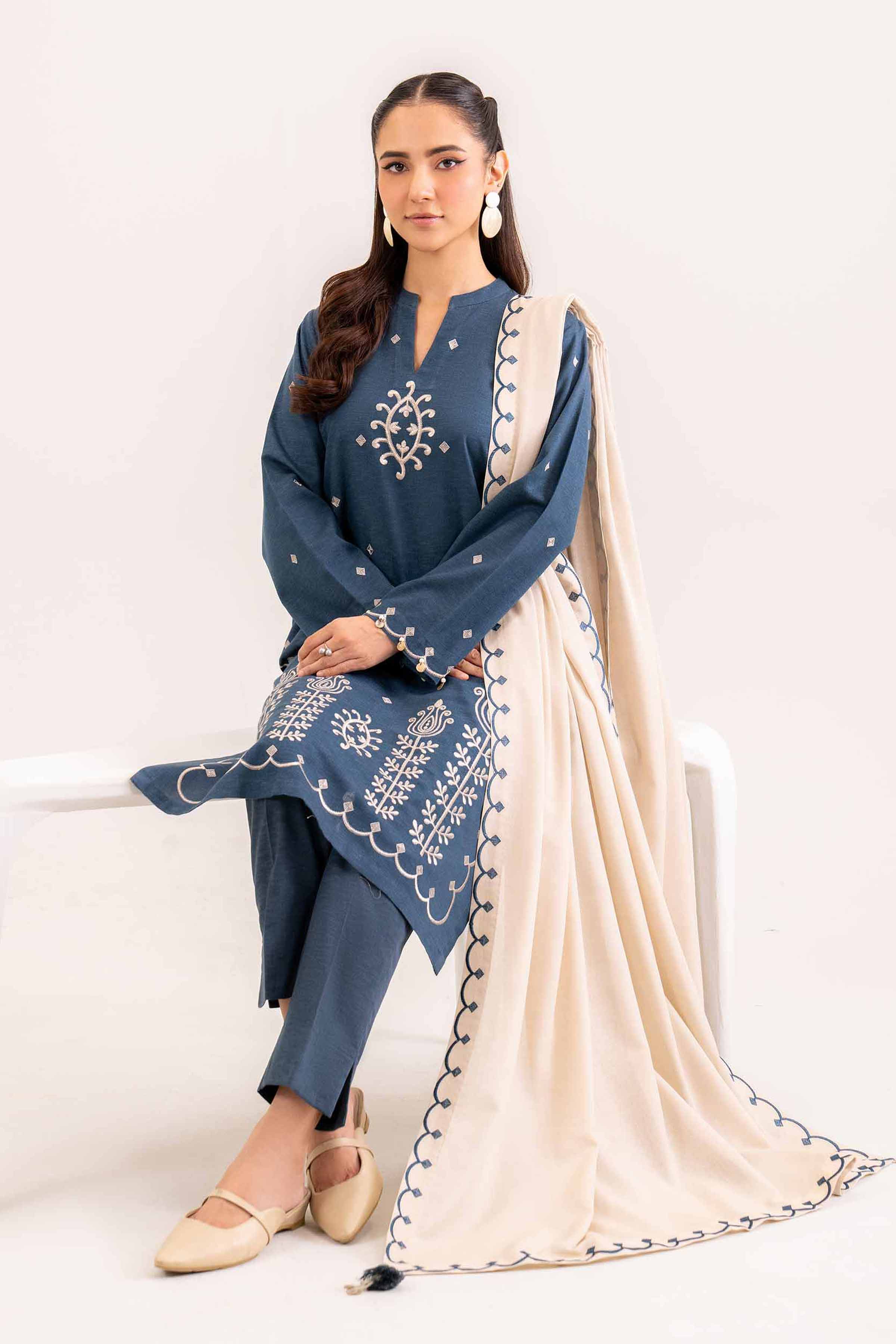 3 Piece - Embroidered Suit - PW24-280 - Image 2