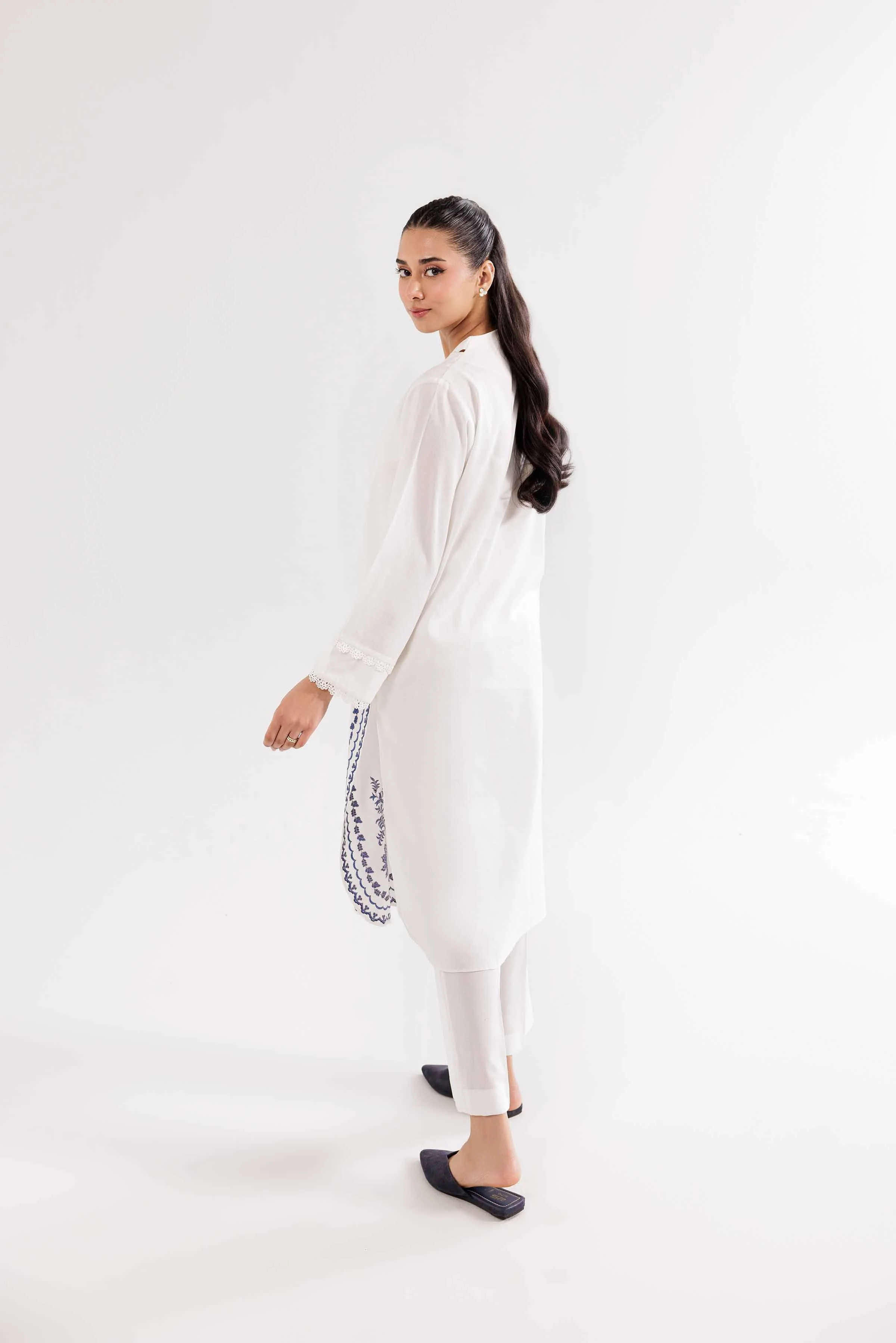 2 Piece - Embroidered Suit - PW24-288 - Image 3