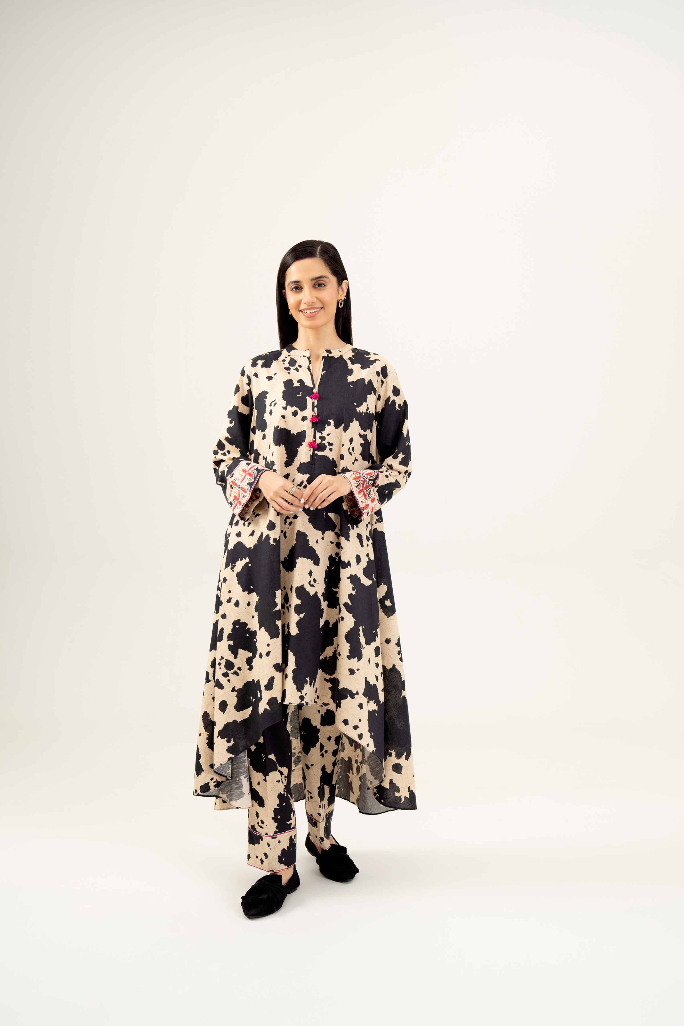 2 Piece - Printed Embroidered Suit - PW24-300 - Image 4