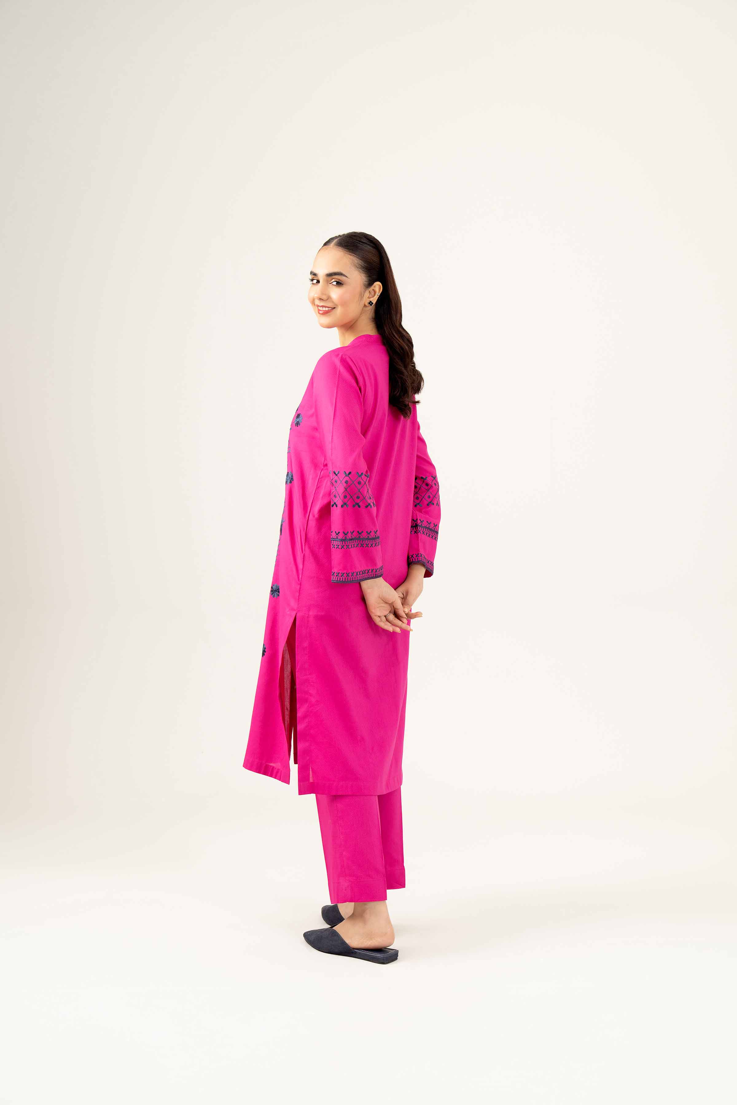 2 Piece - Embroidered Suit - PW24-301 - Image 3
