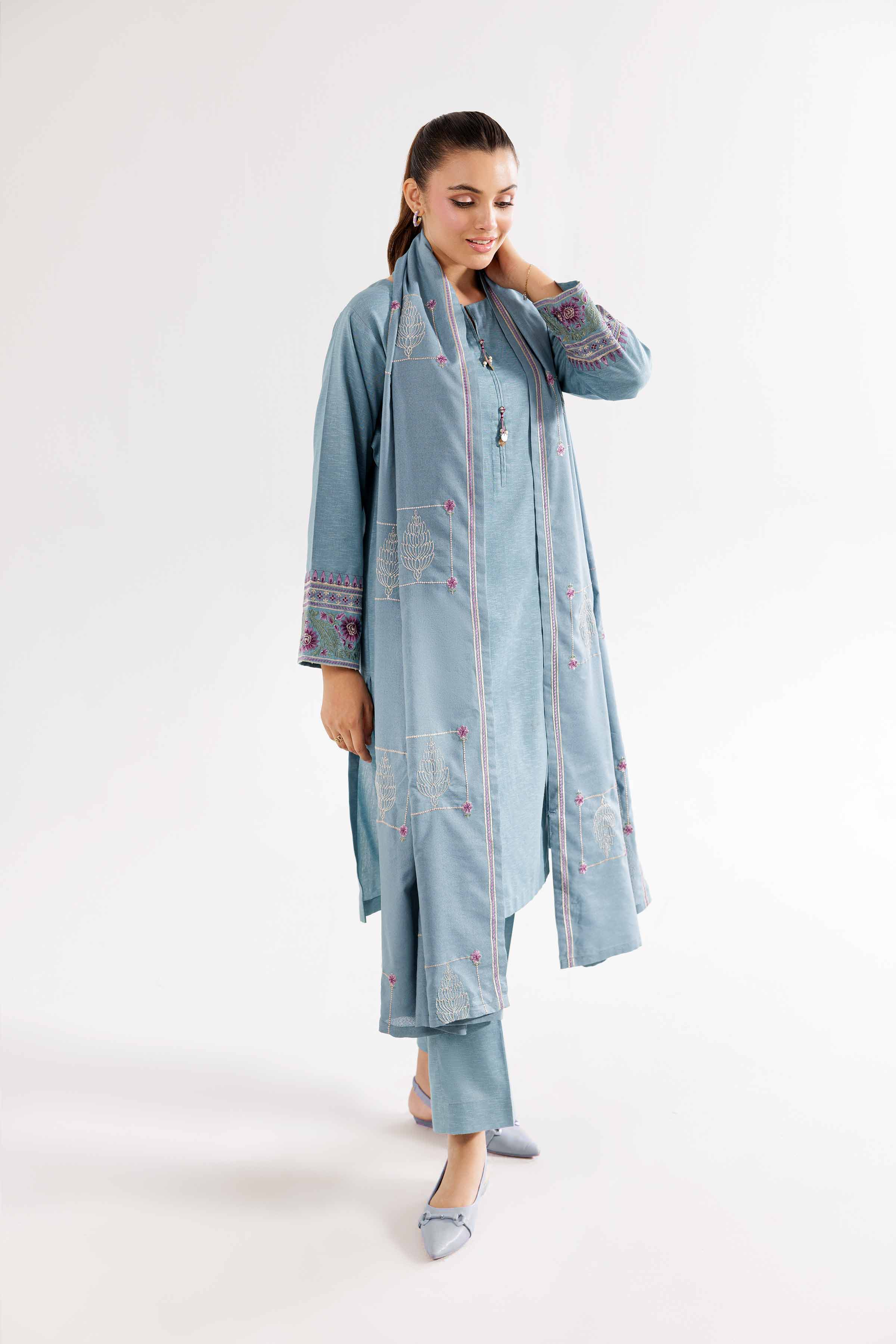 3 Piece - Embroidered Suit - PW24-312 - Image 6