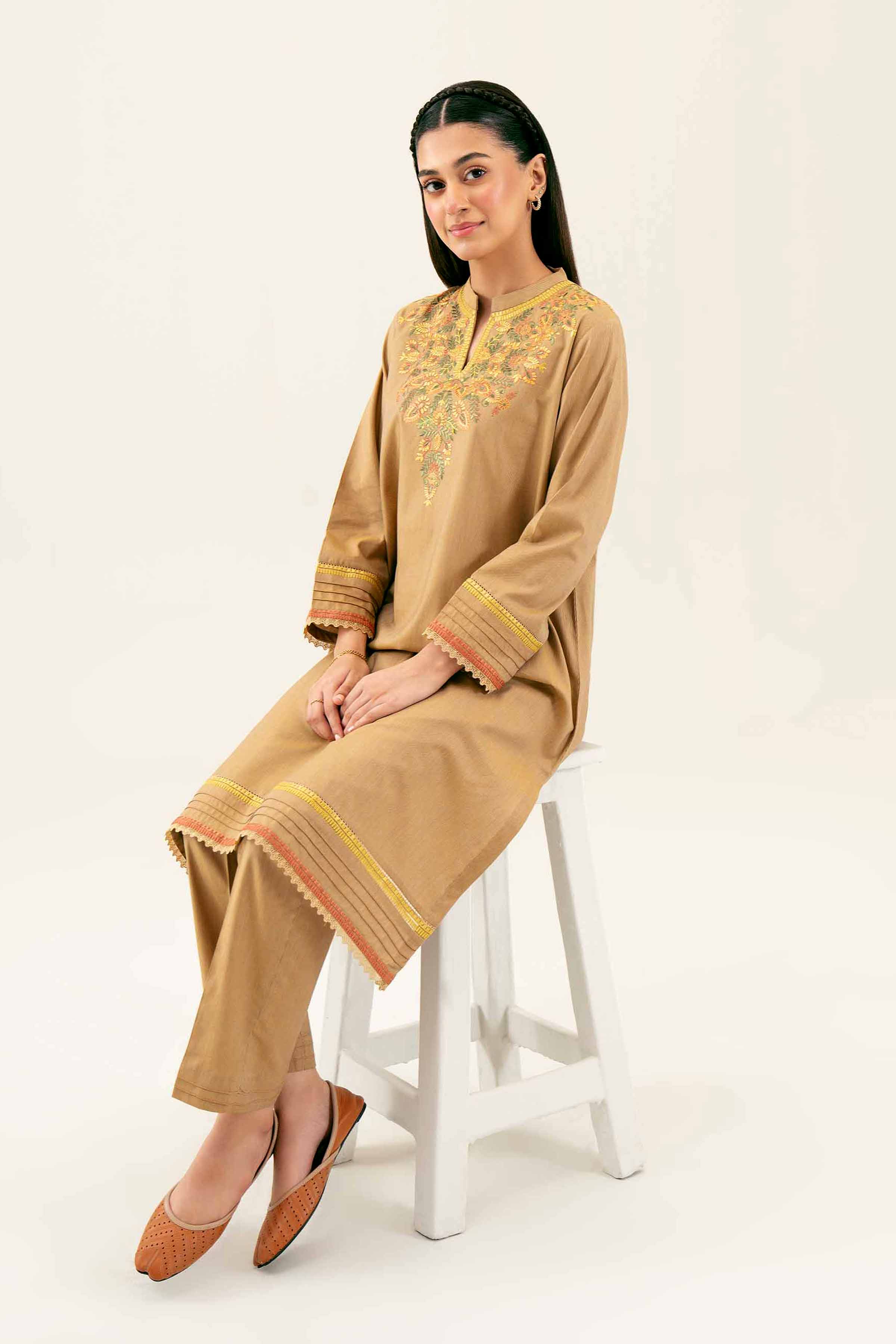 2 Piece - Embroidered Suit - PW24-35 - Image 2
