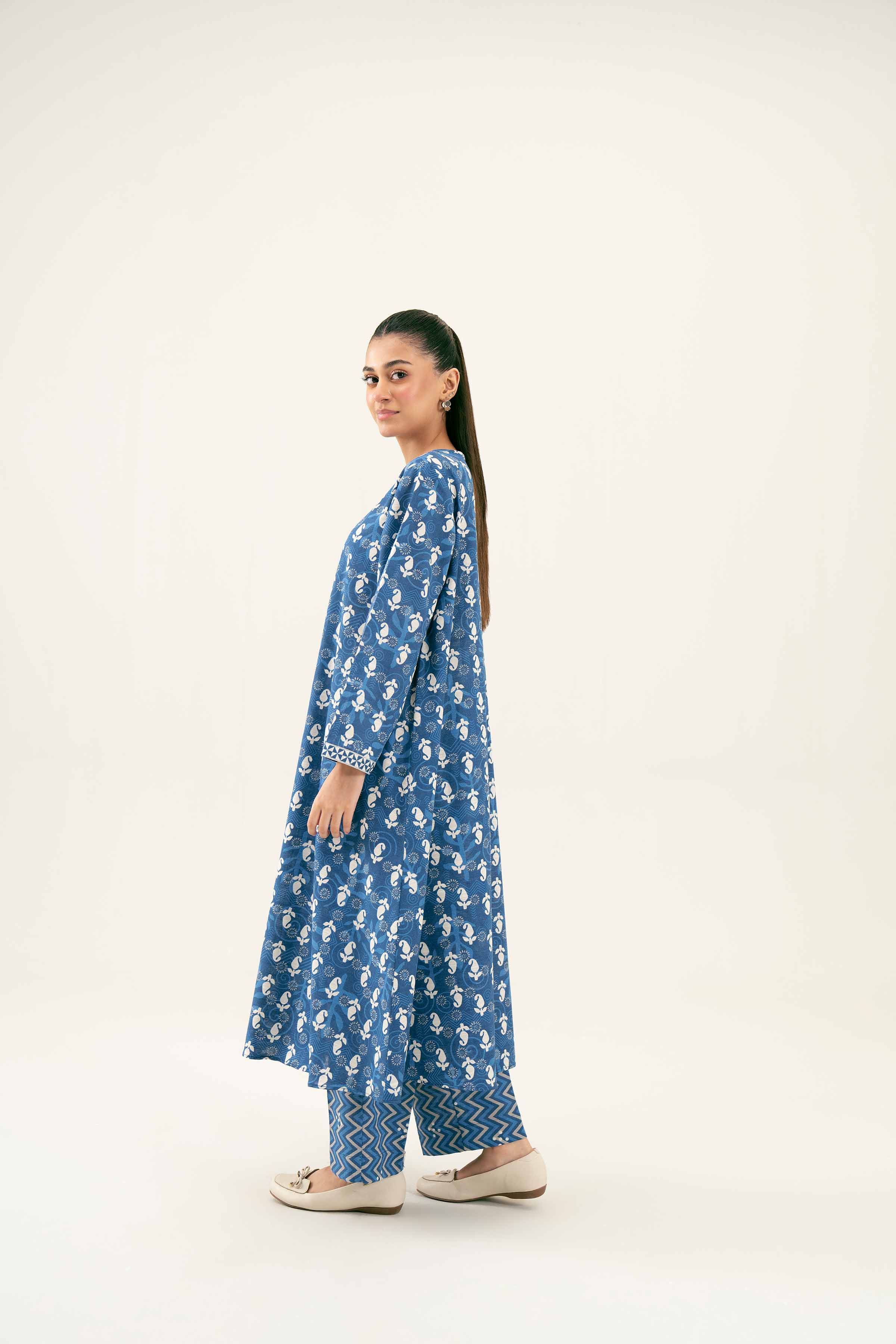 2 Piece - Printed Suit - PW24-350 - Image 3