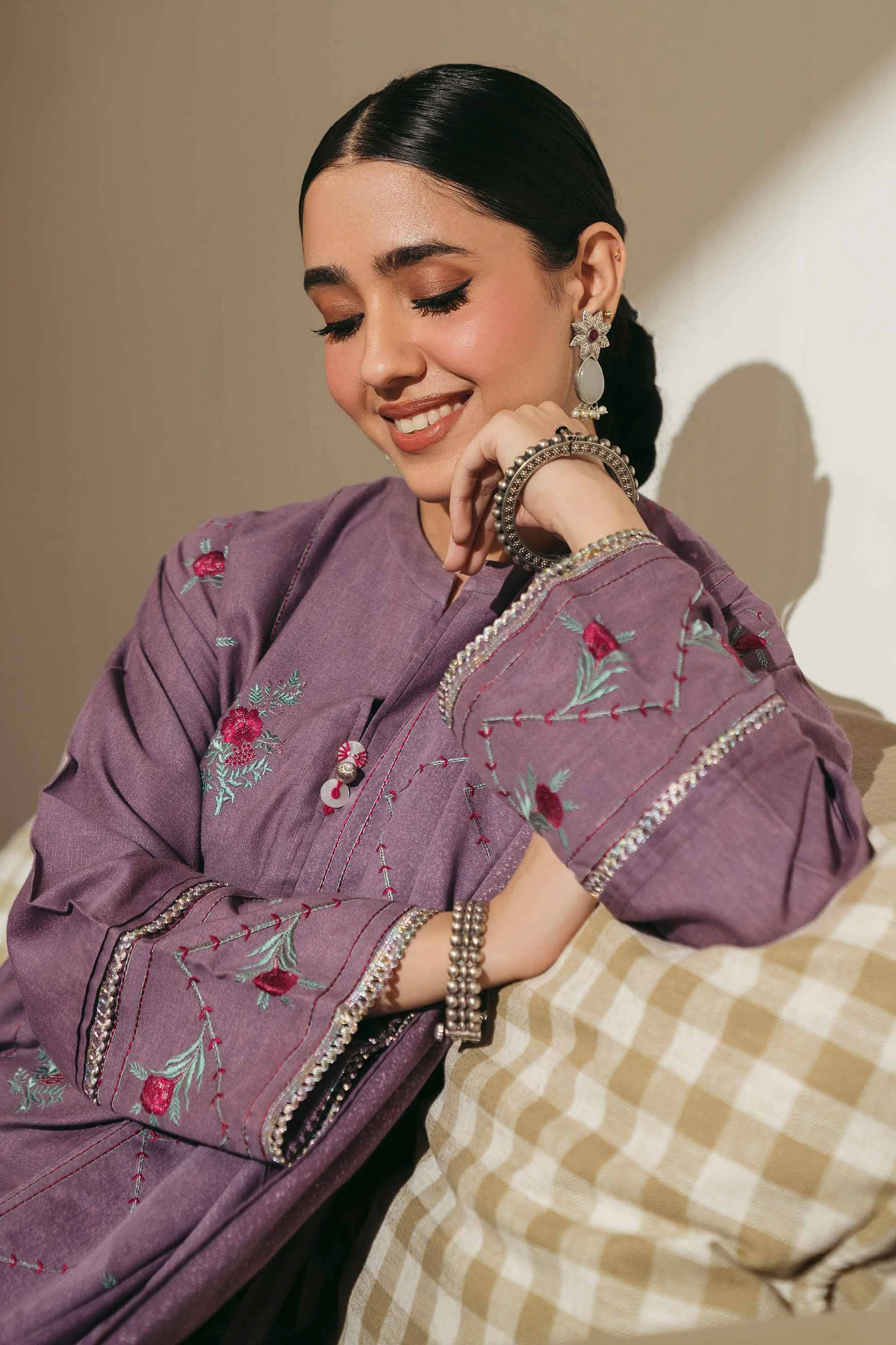 3 Piece - Embroidered Suit - PW24-357 - Image 2