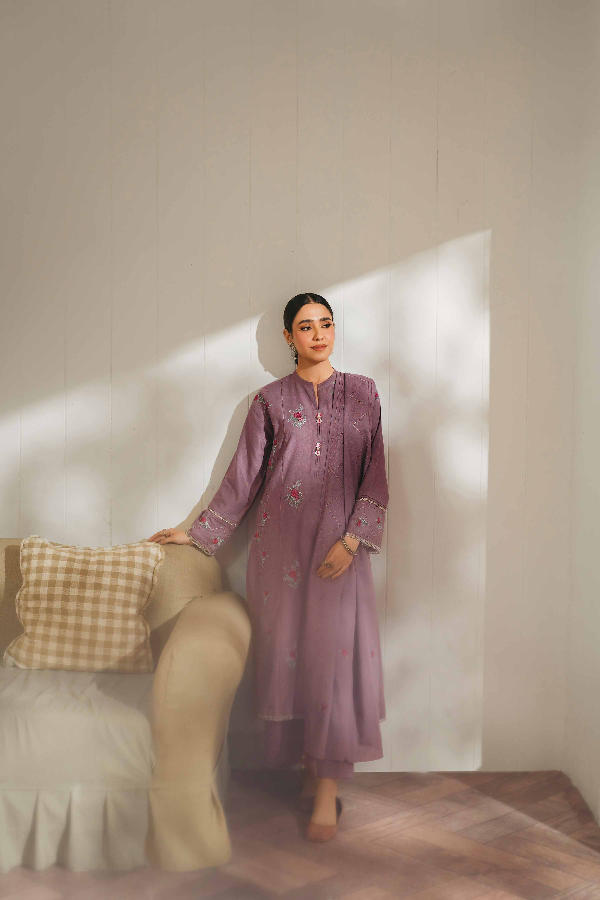 3 Piece - Embroidered Suit - PW24-357 - Image 5