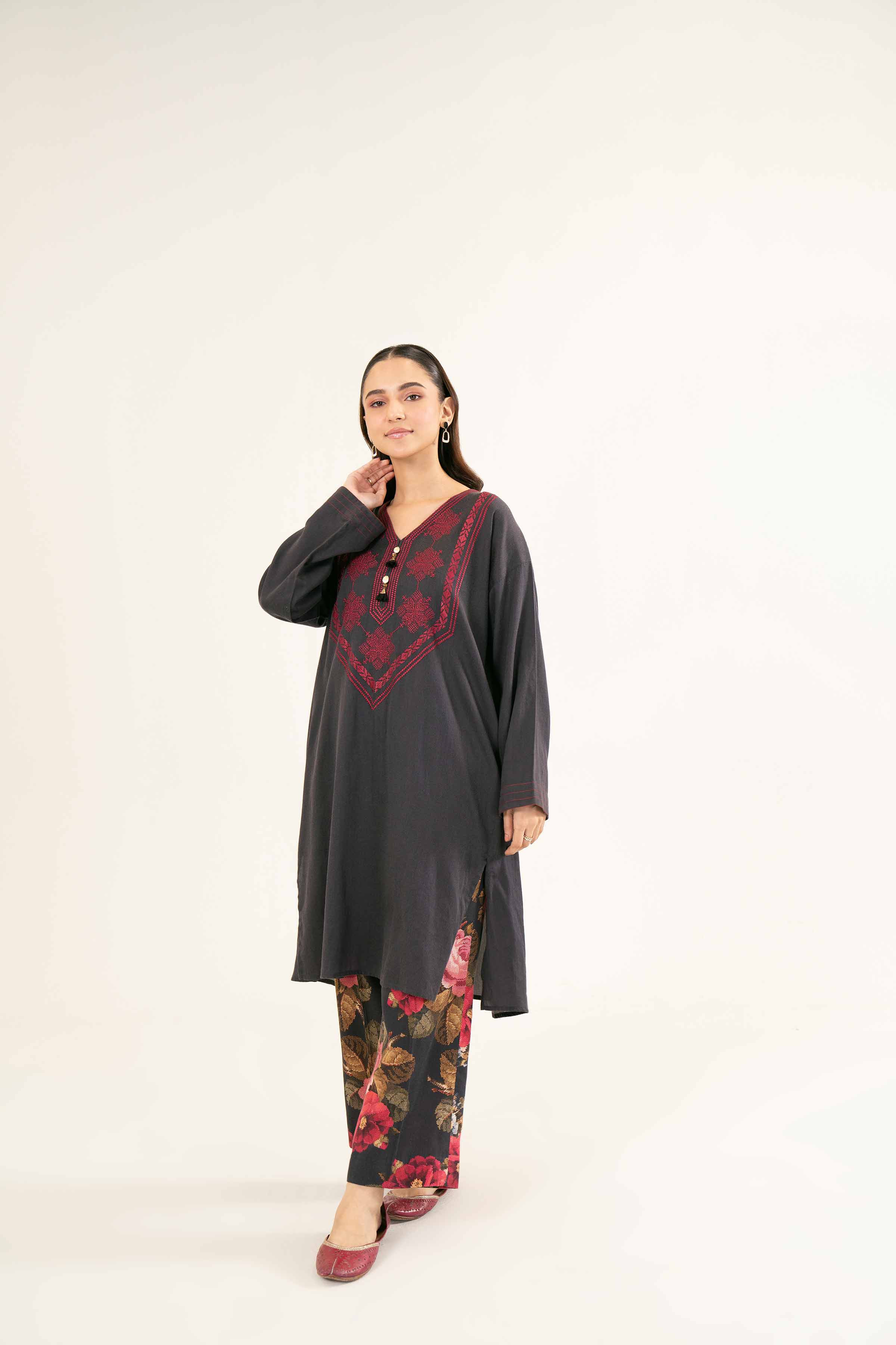 2 Piece - Printed Embroidered Suit - PW24-401 - Image 5