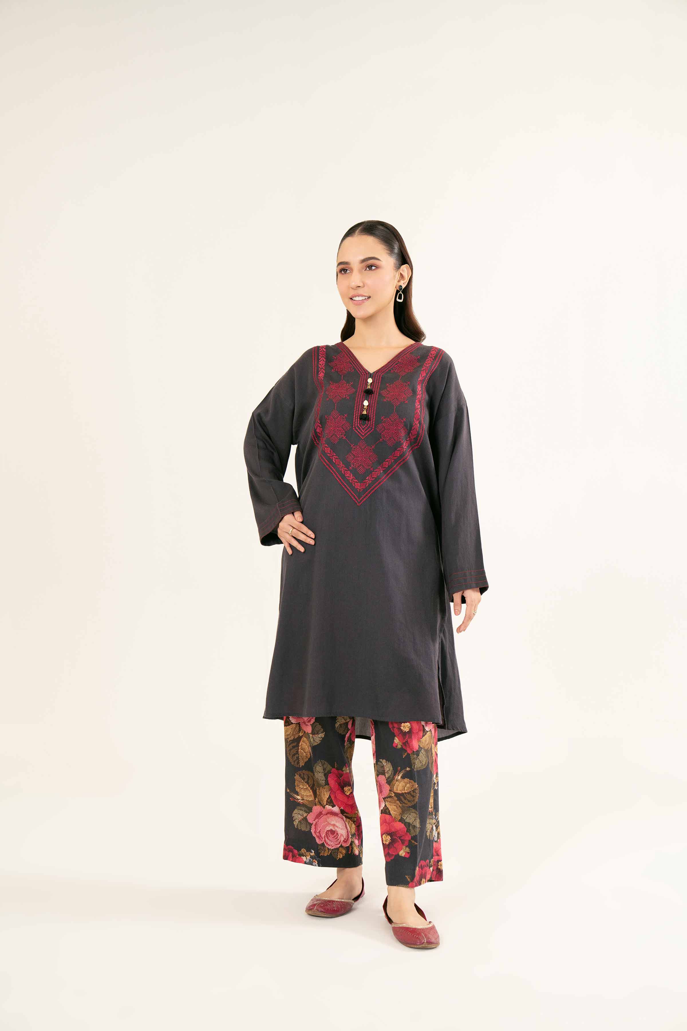2 Piece - Printed Embroidered Suit - PW24-401 - Image 6