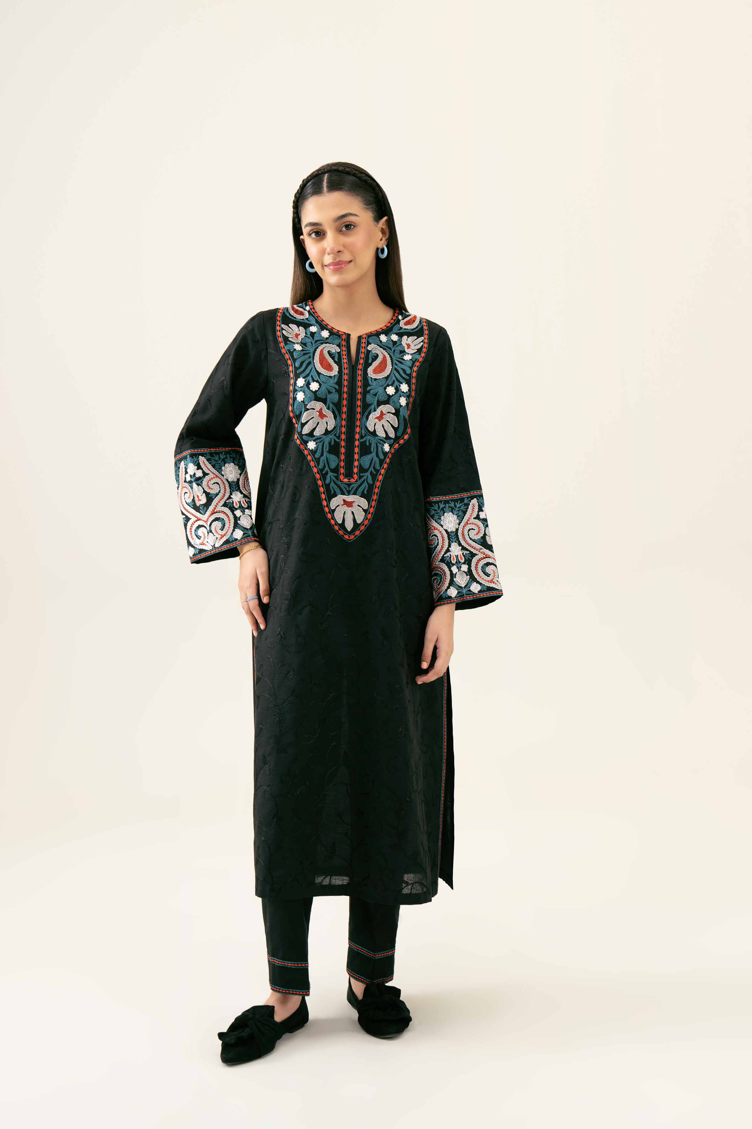 2 Piece - Embroidered Suit - PW24-43 - Image 5