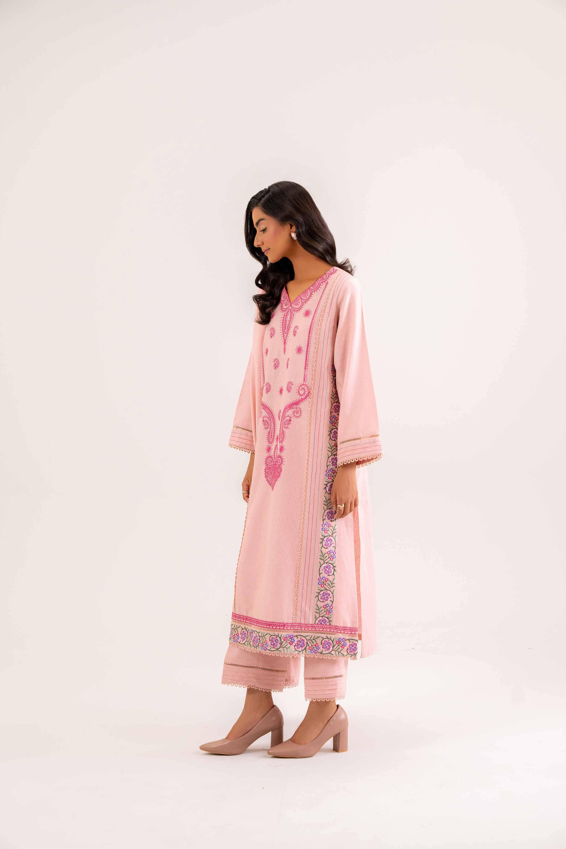 3 piece - Embroidered Suit - PW24-433 - Image 4