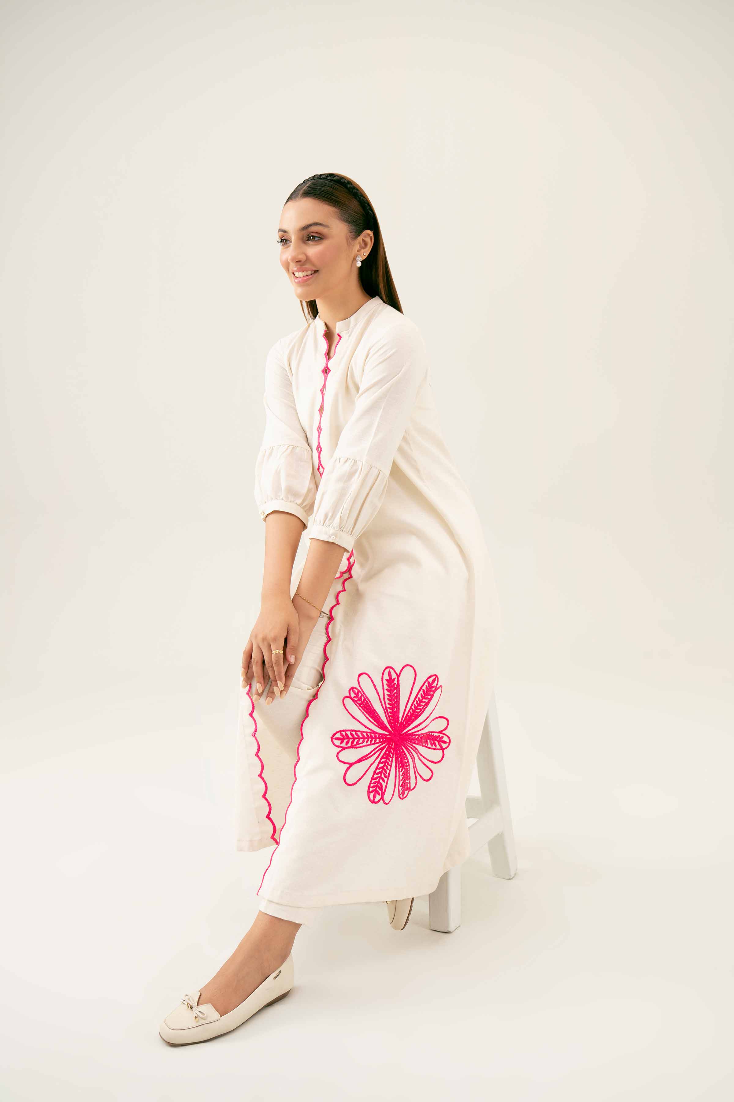 2 Piece - Embroidered Suit - PW24-61 - Image 5