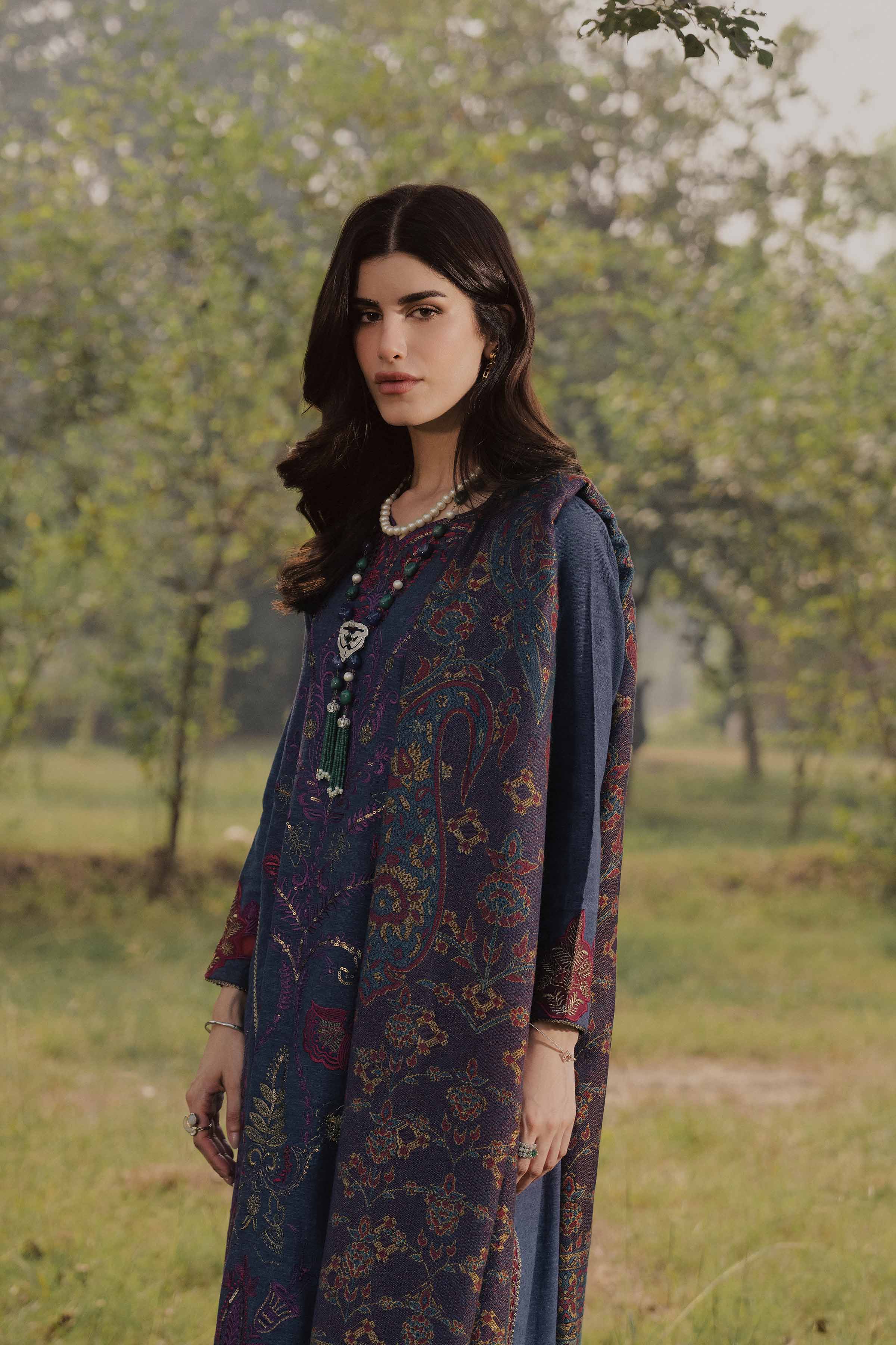 3 Piece - Embroidered Suit - PW25-478 - Image 5