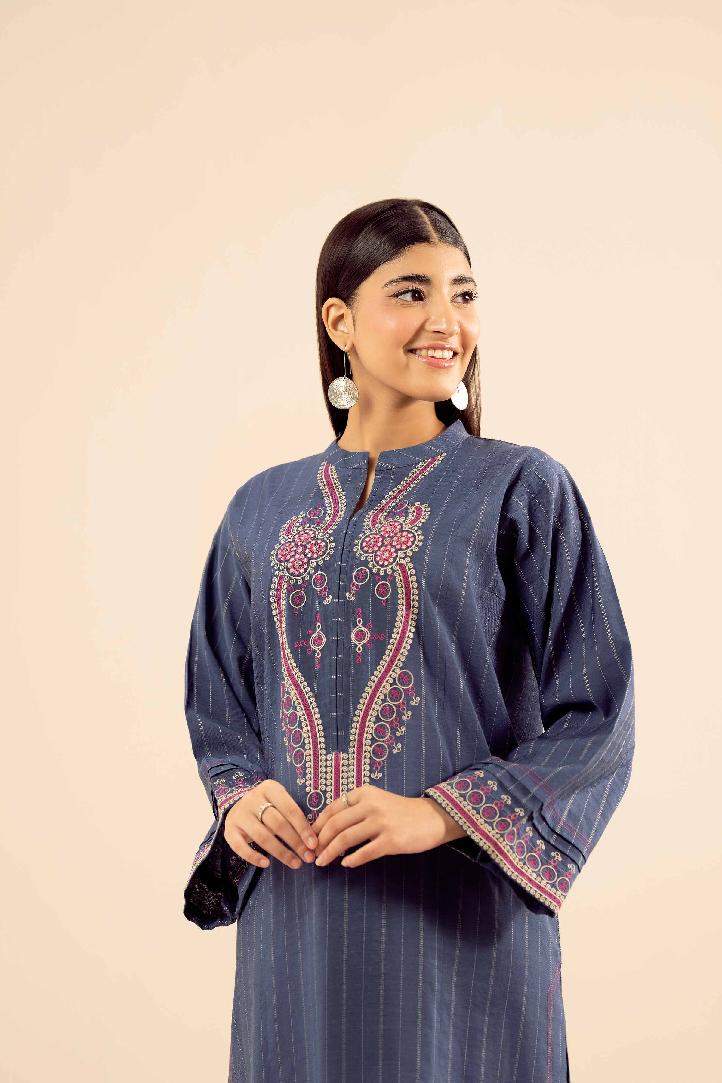 Embroidered Shirt - PW25-582 - Image 5