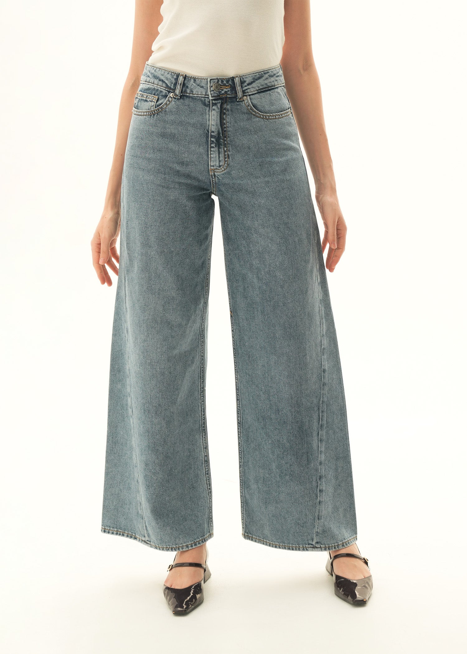 Wide Leg Jeans - KOA - Image 3