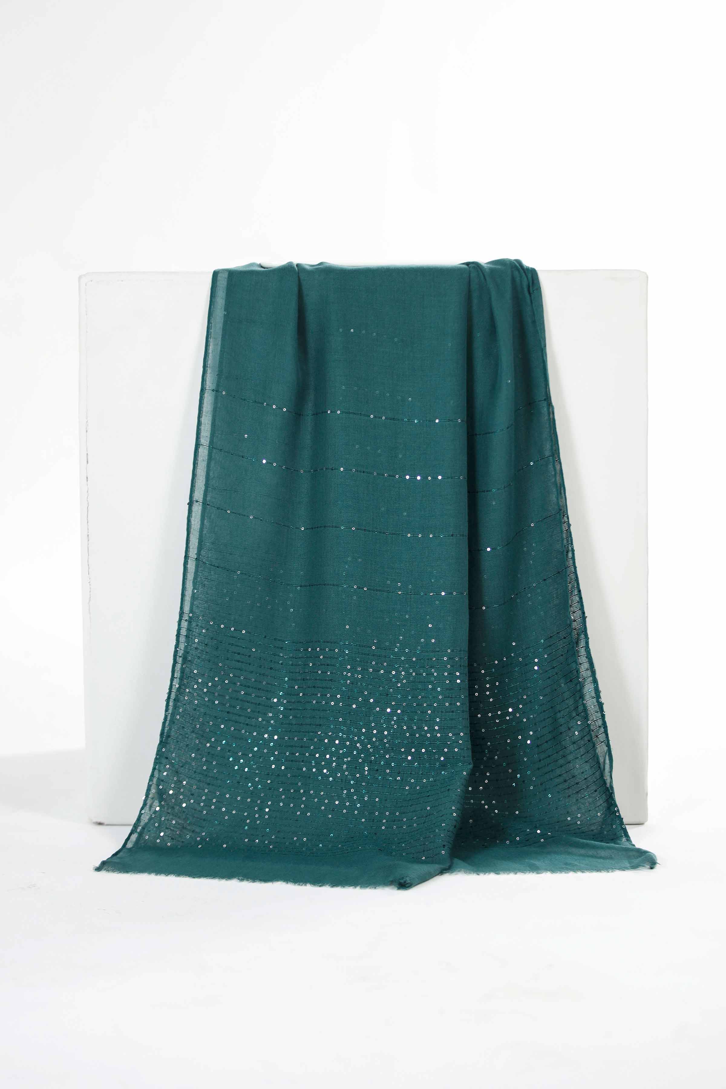 Green Women Scarf-435182104